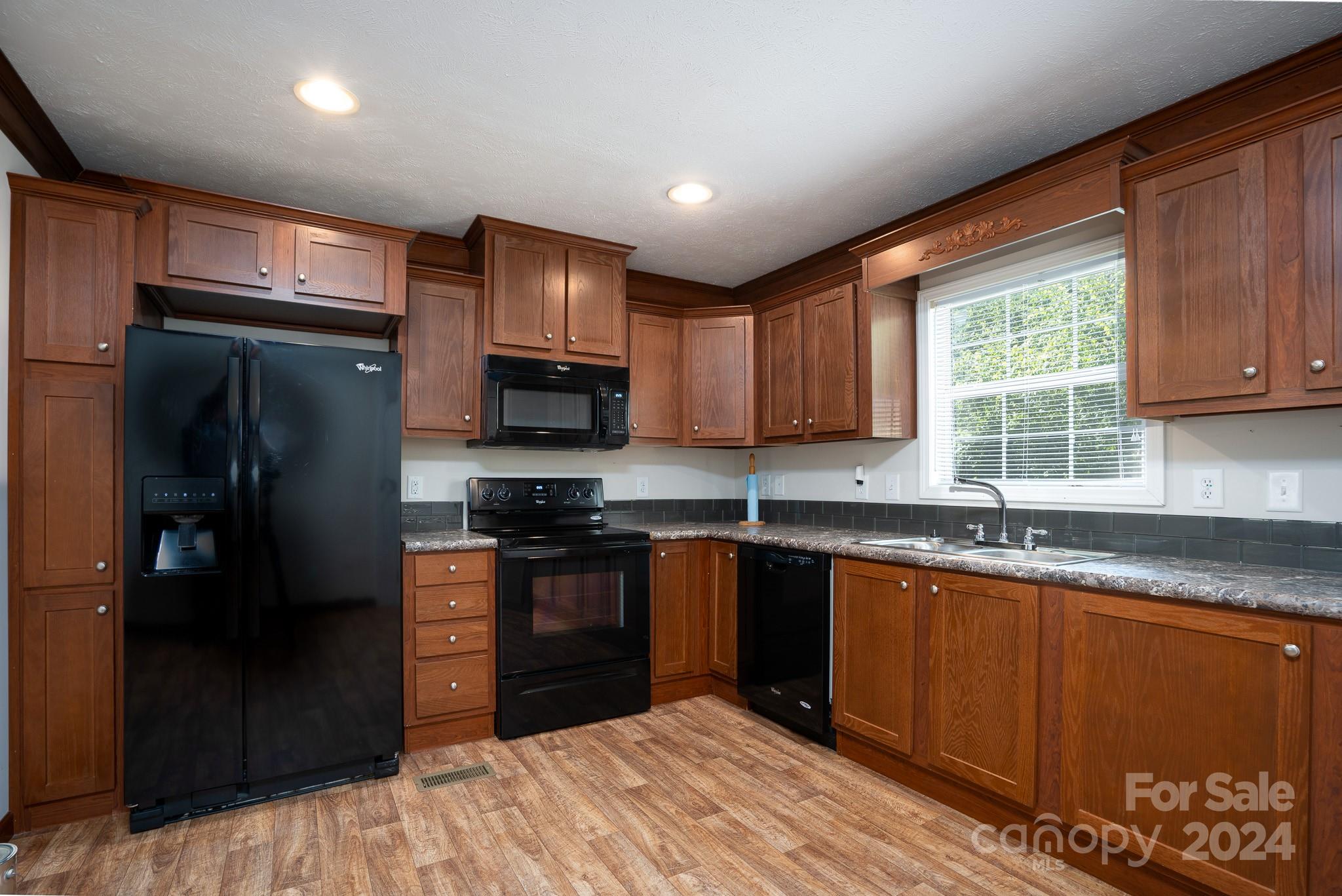 7406 Wagonwheel Lane