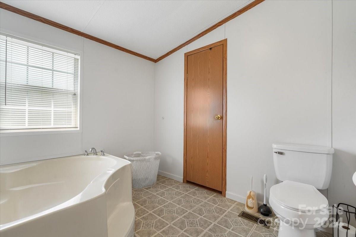 118 Raefield Drive