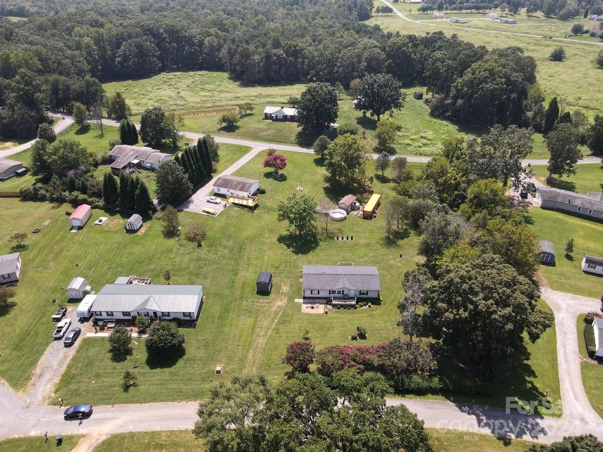 118 Raefield Drive