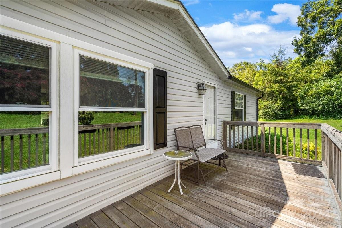 118 Raefield Drive