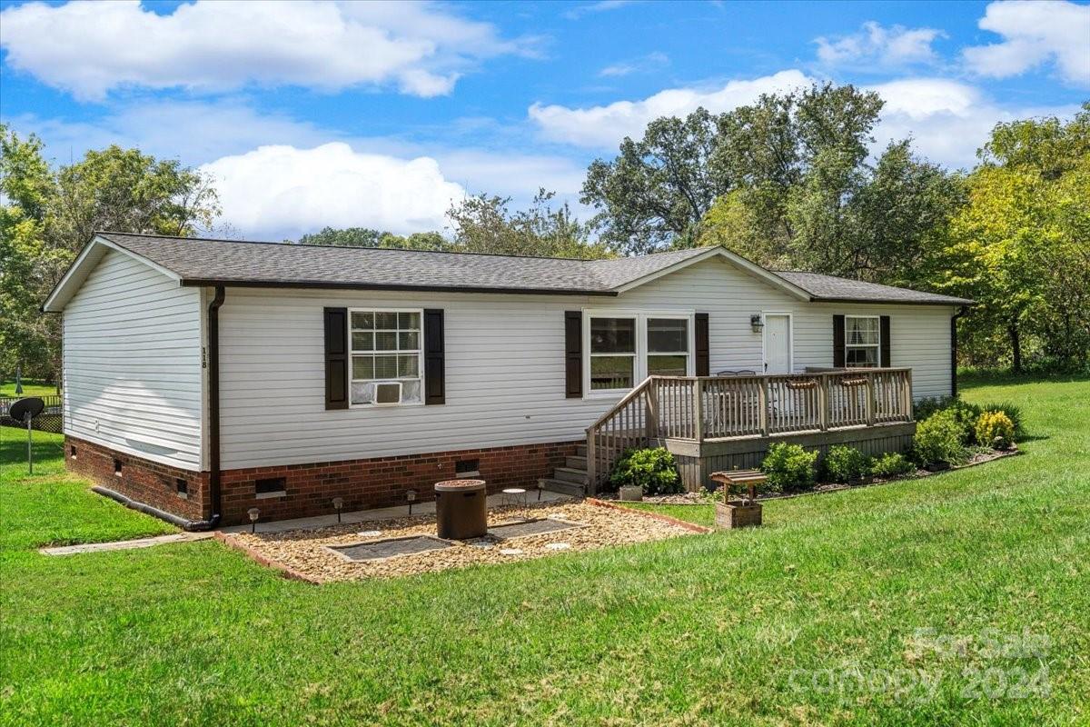 118 Raefield Drive