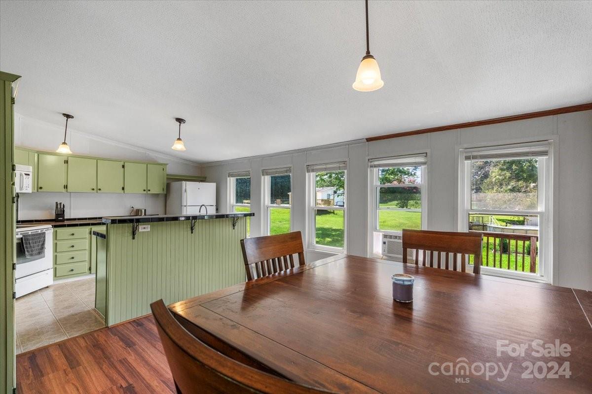 118 Raefield Drive
