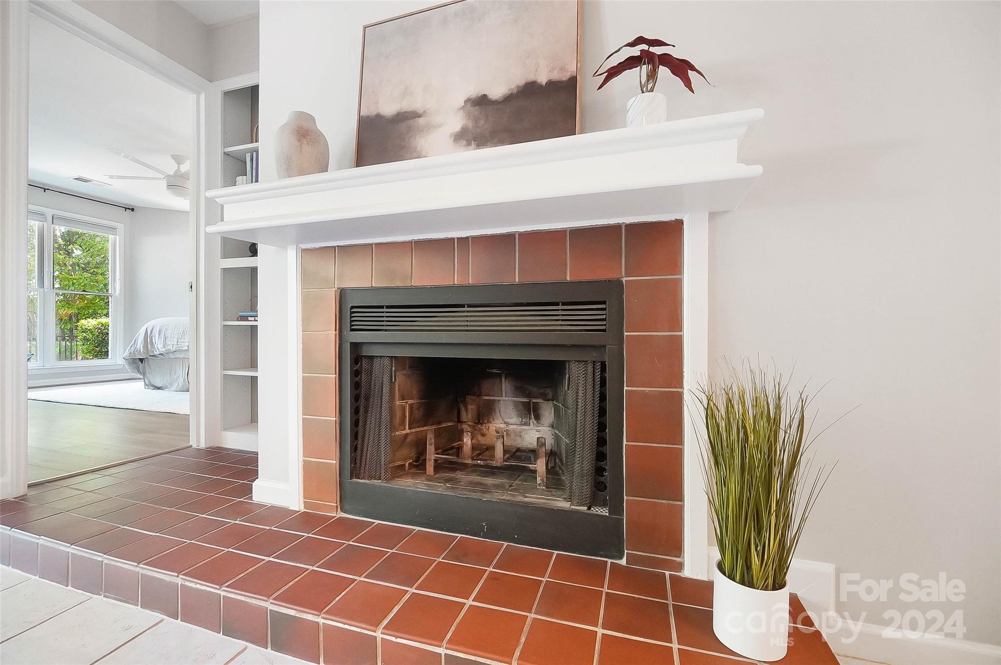 2719 Selwyn Avenue Unit: 19