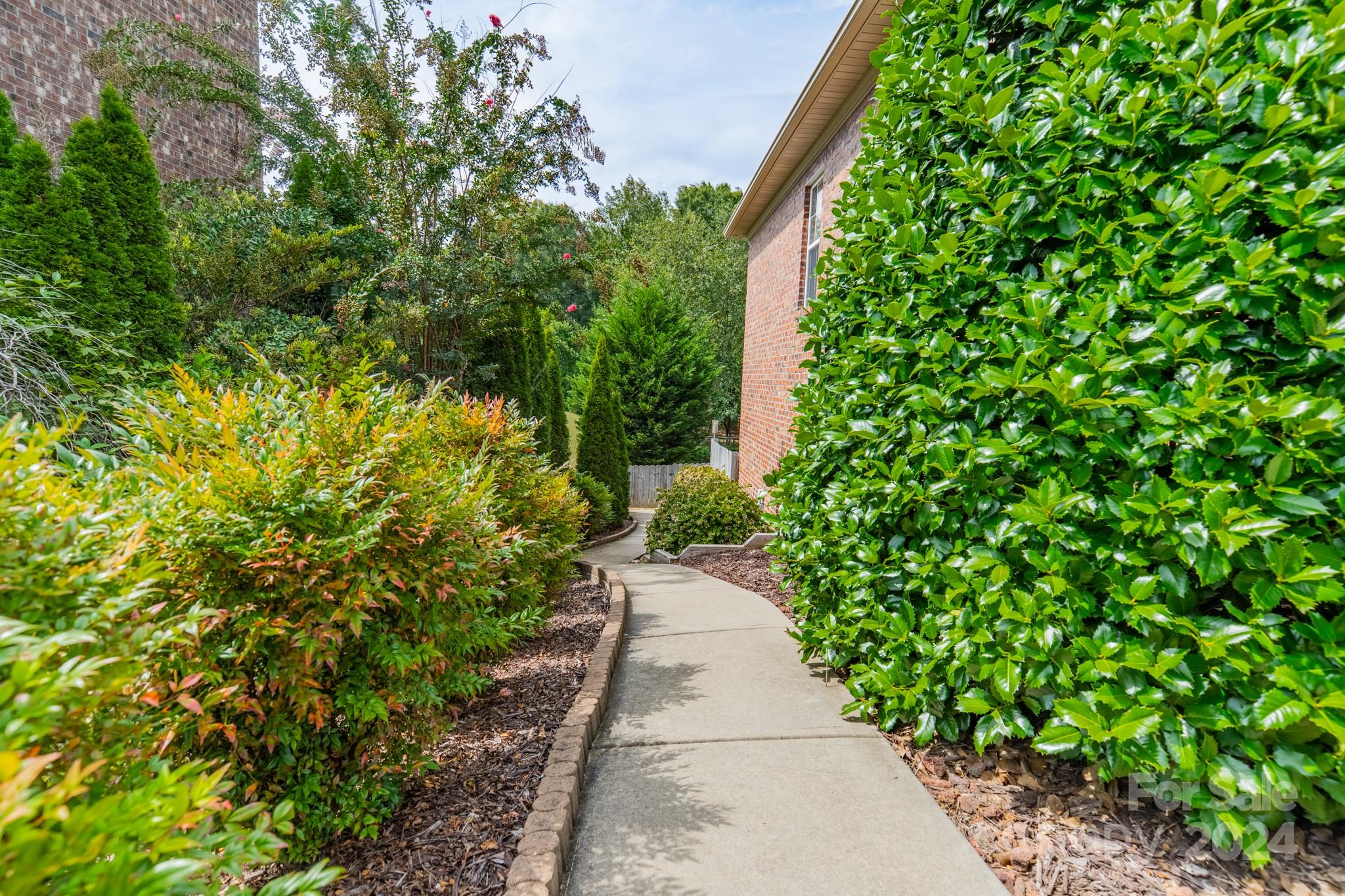 285 River Birch Circle