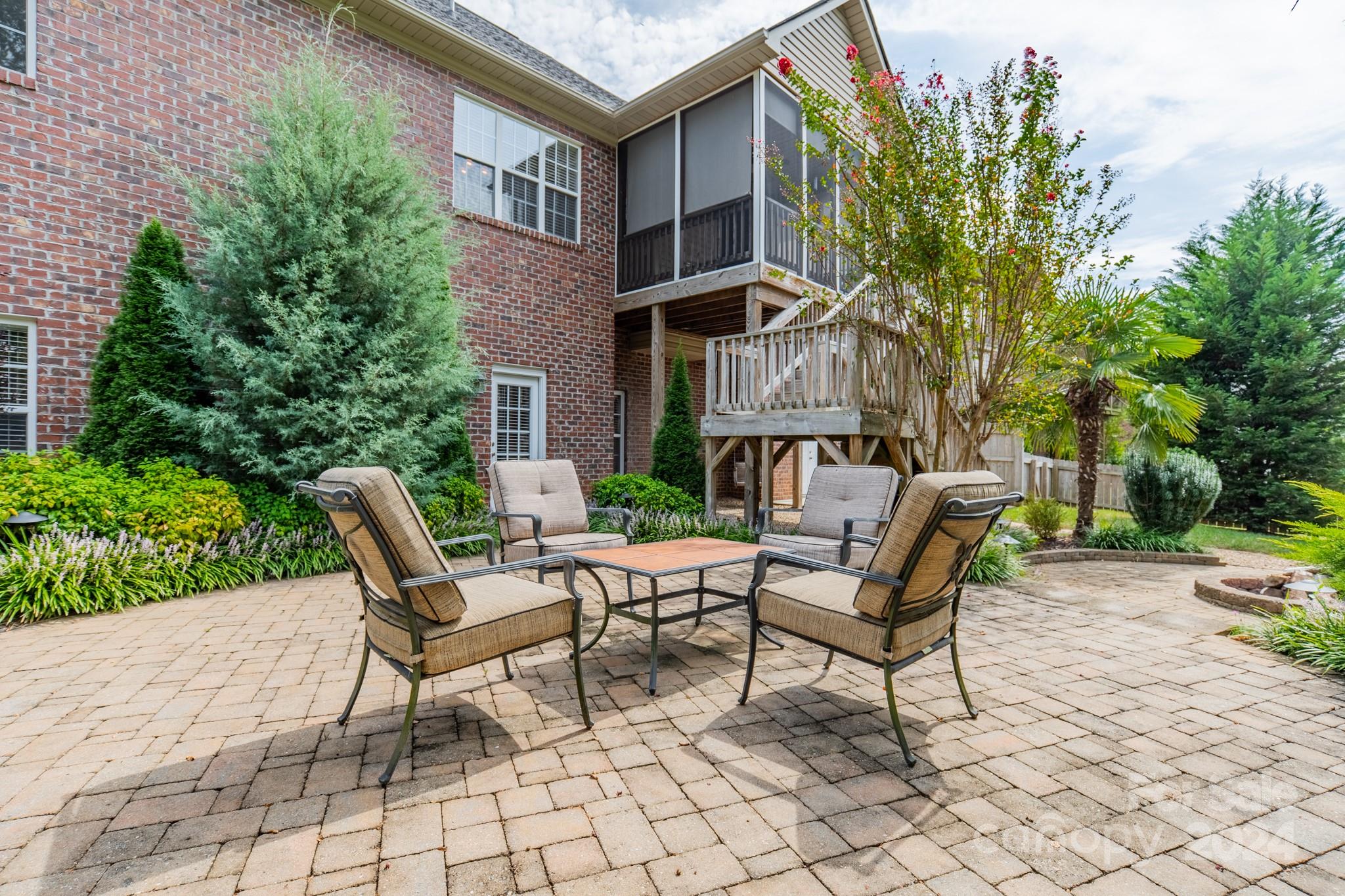 285 River Birch Circle