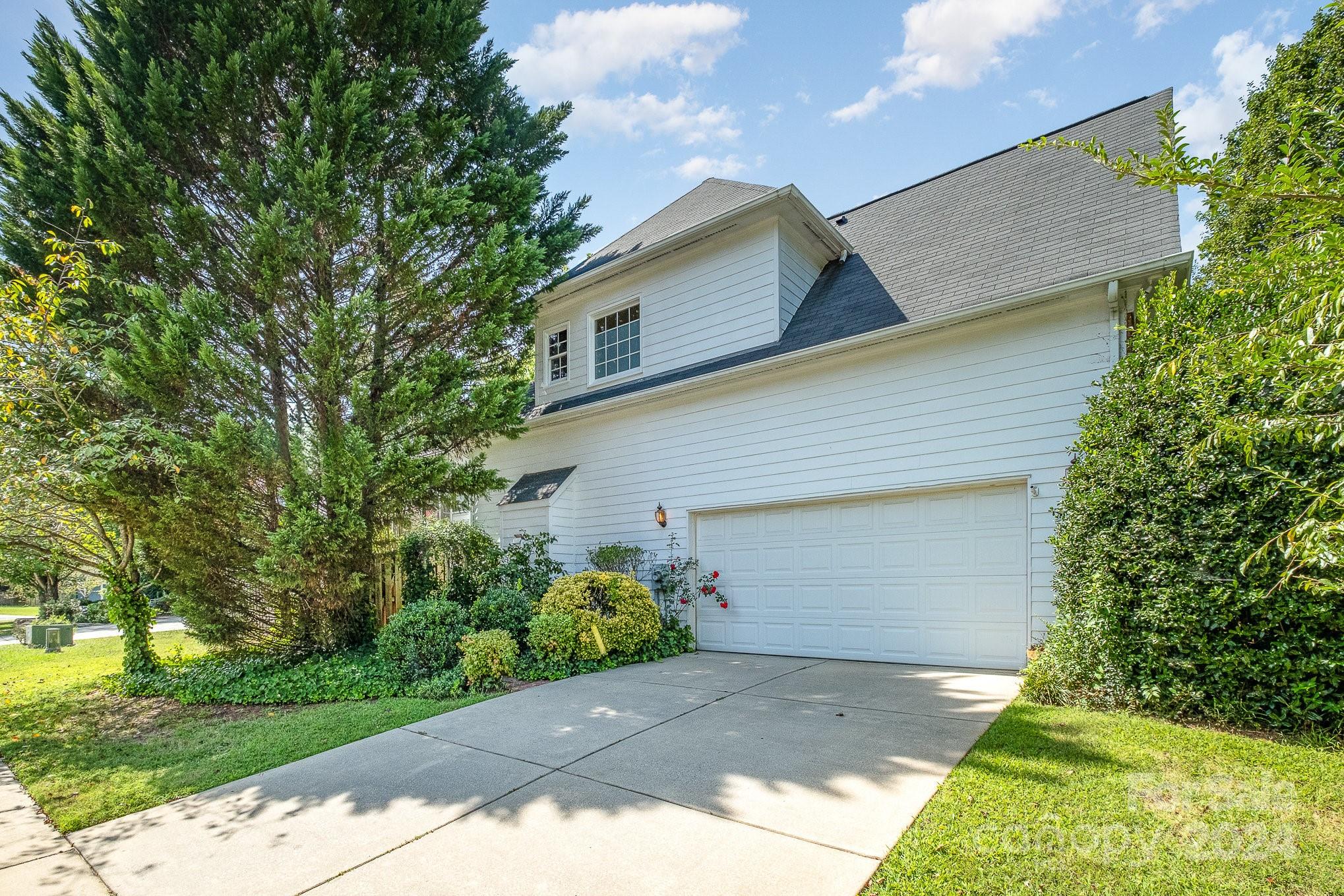 17101 Windy Oaks Court