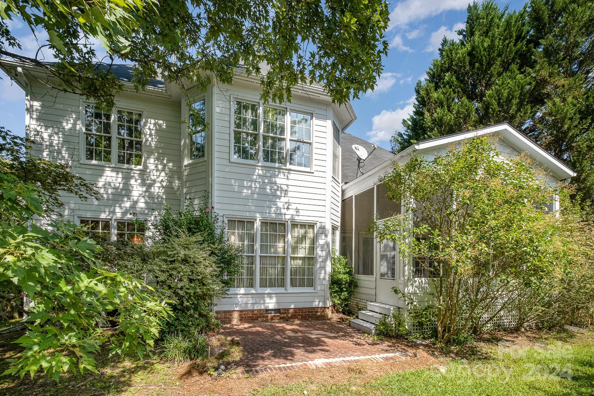 17101 Windy Oaks Court