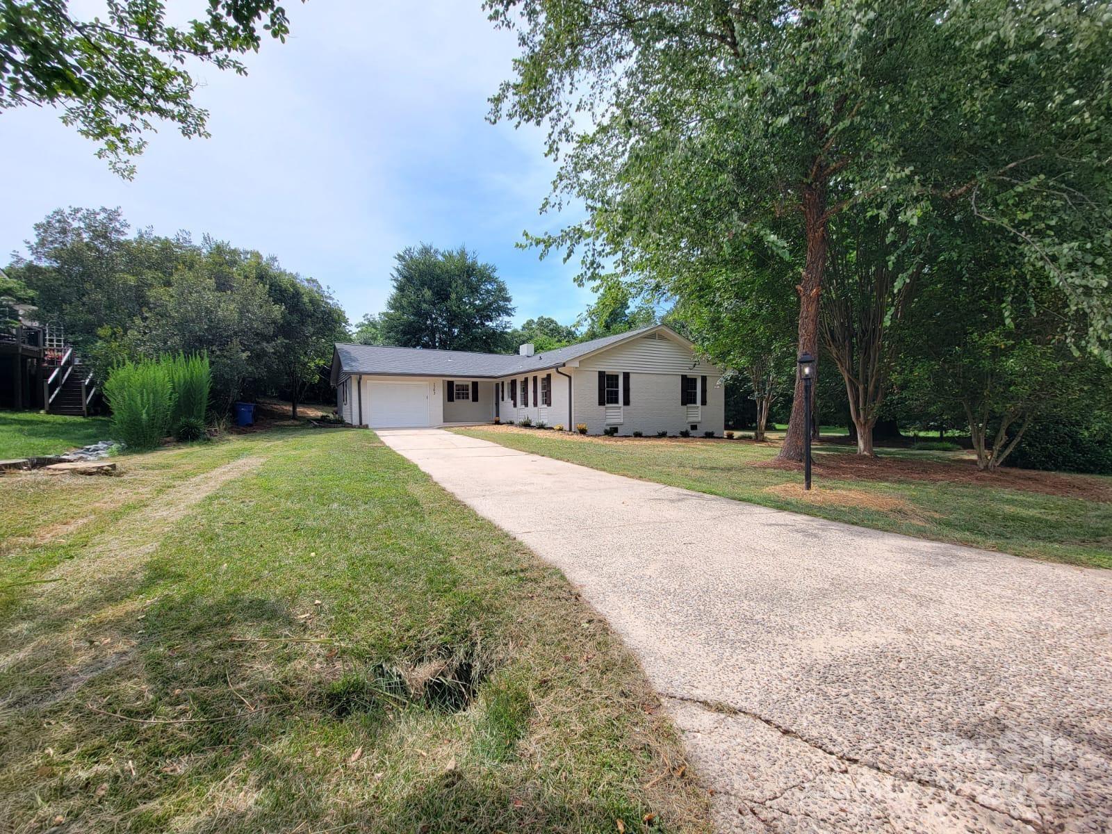 1203 Flintshire Drive