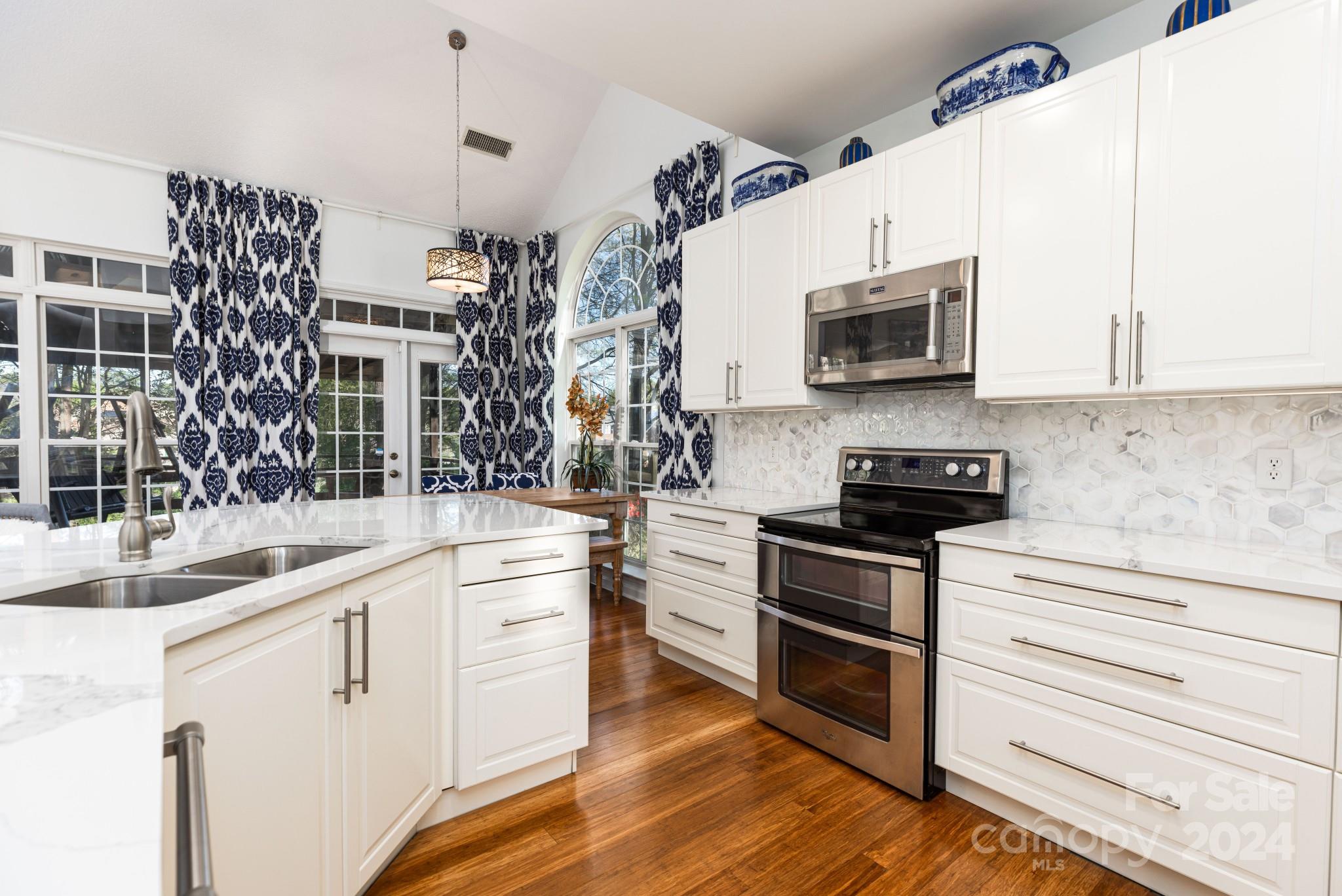 9833 Ashburton Drive