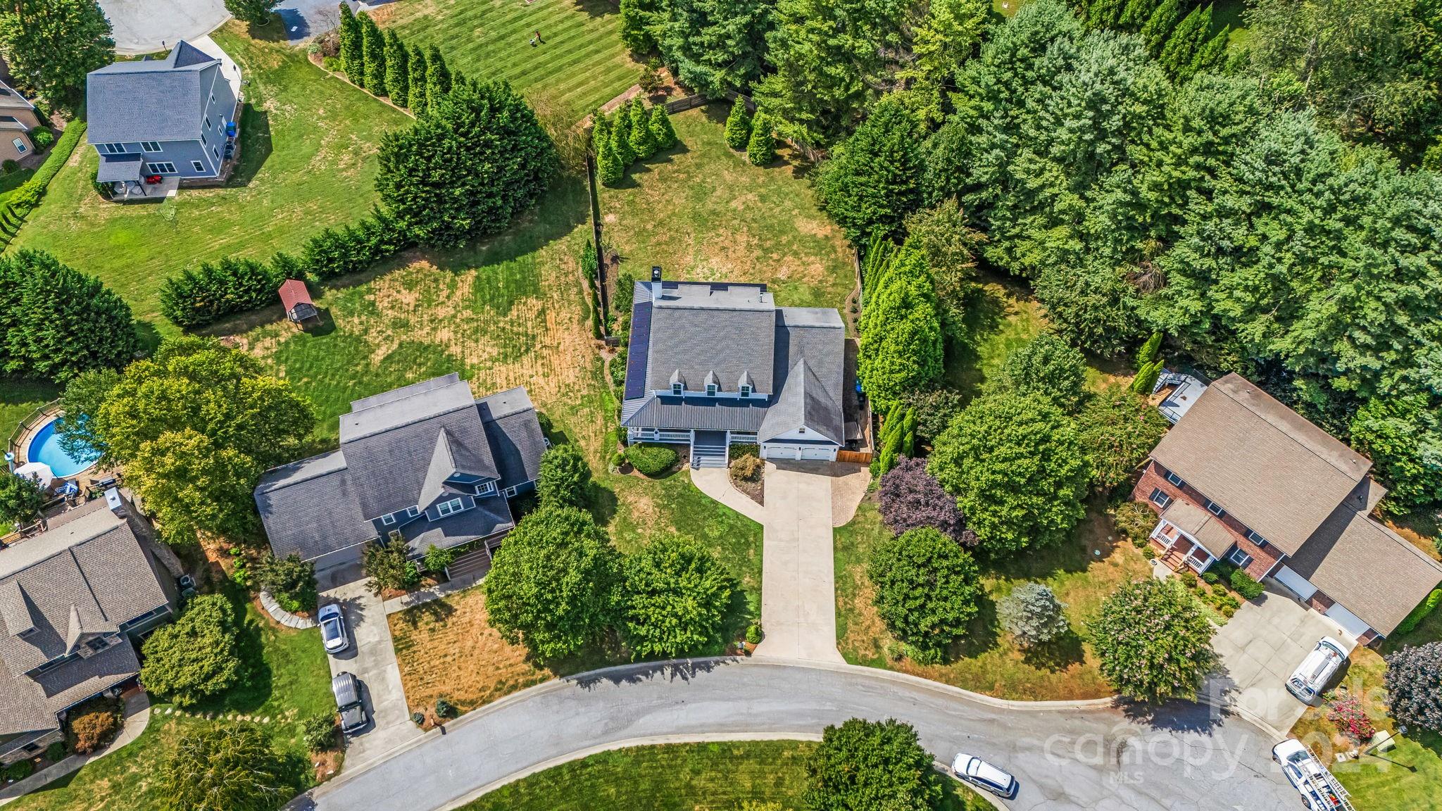 68 Drakes Meadow Lane