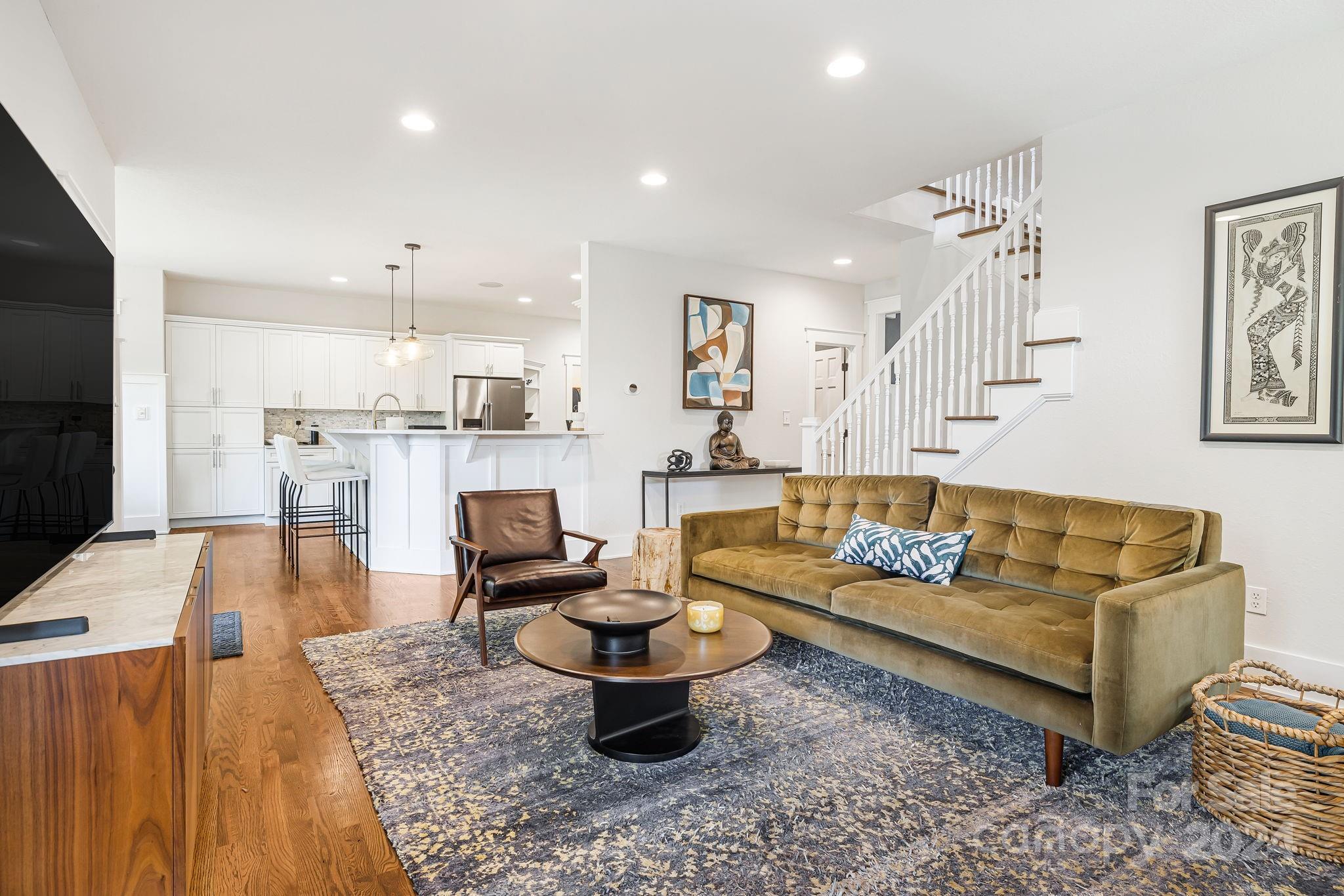 68 Drakes Meadow Lane