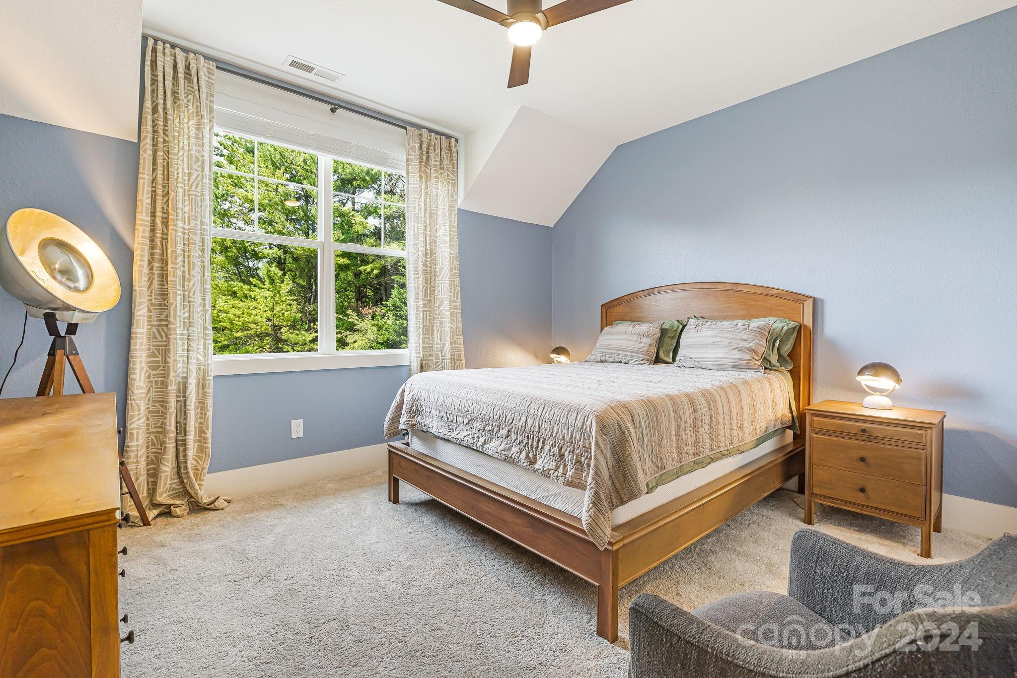 68 Drakes Meadow Lane