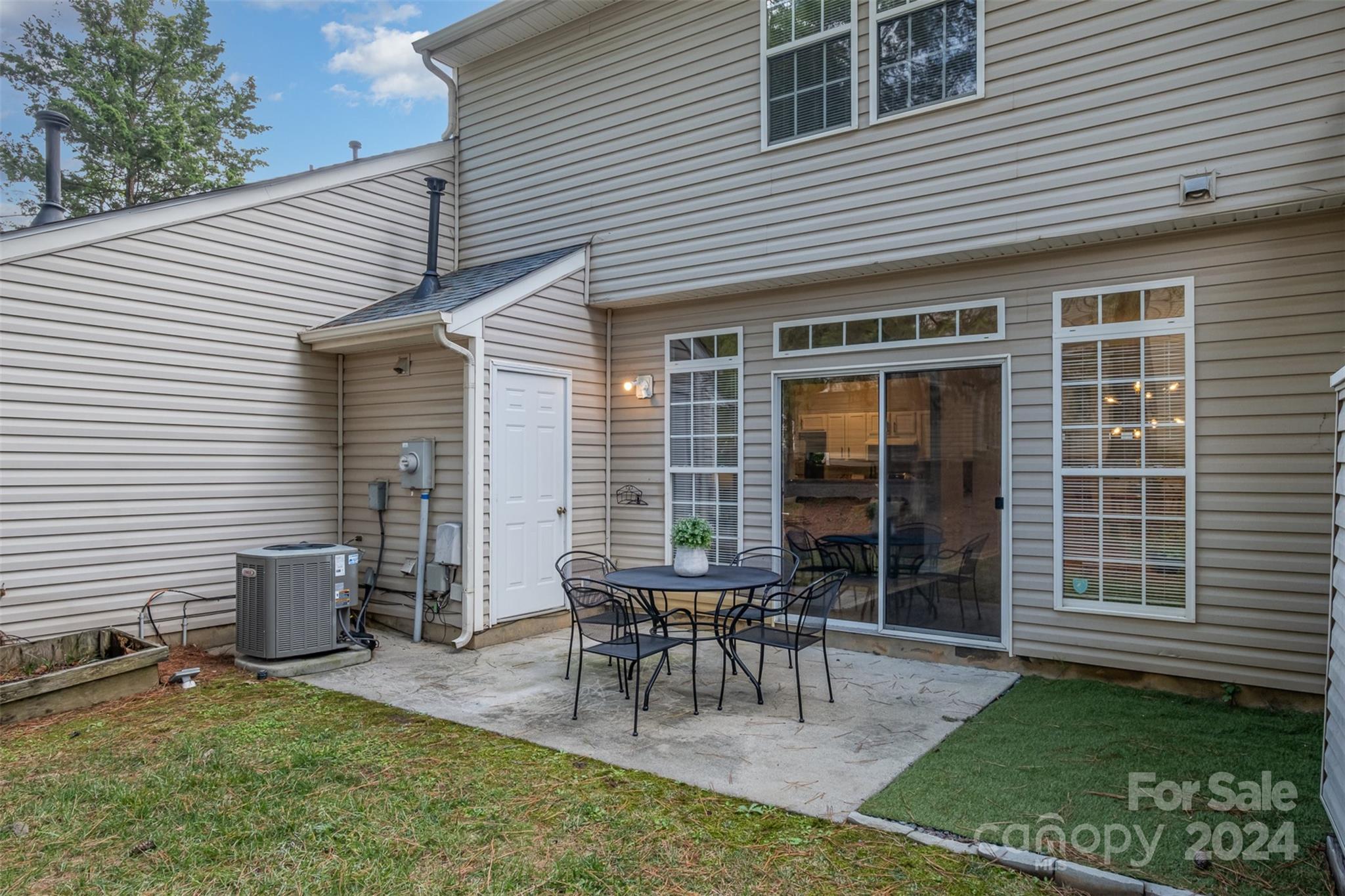 5327 Waverly Lynn Lane