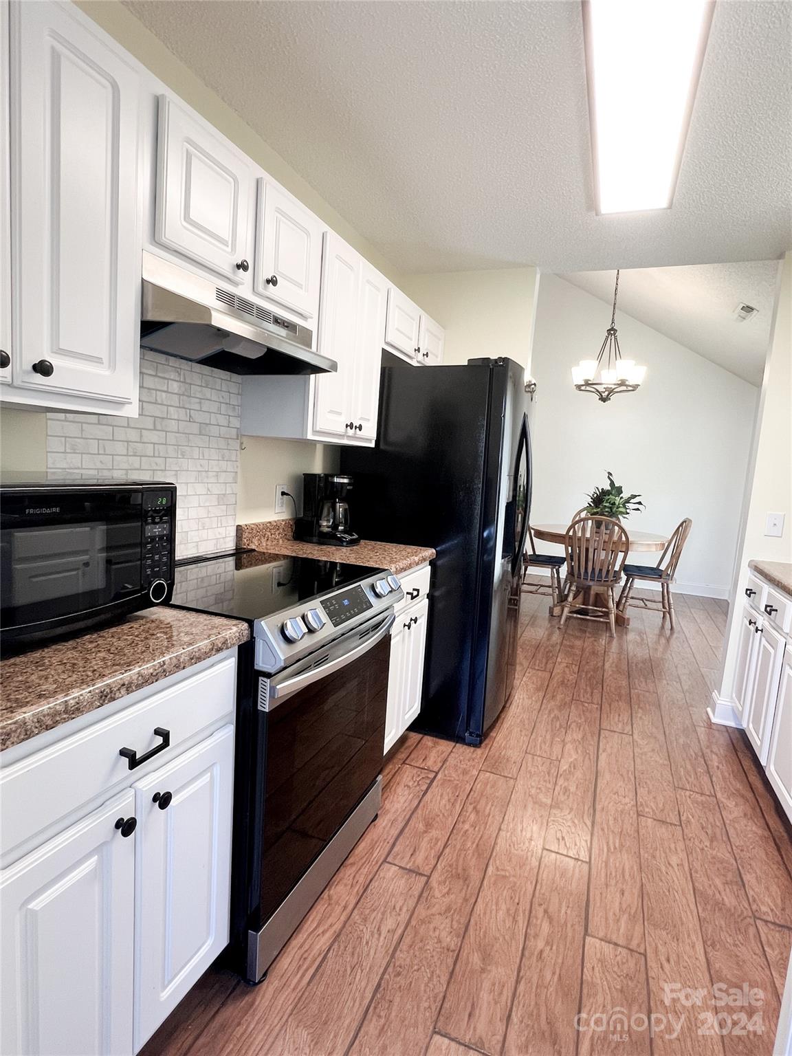 128 Gilcrest Lane