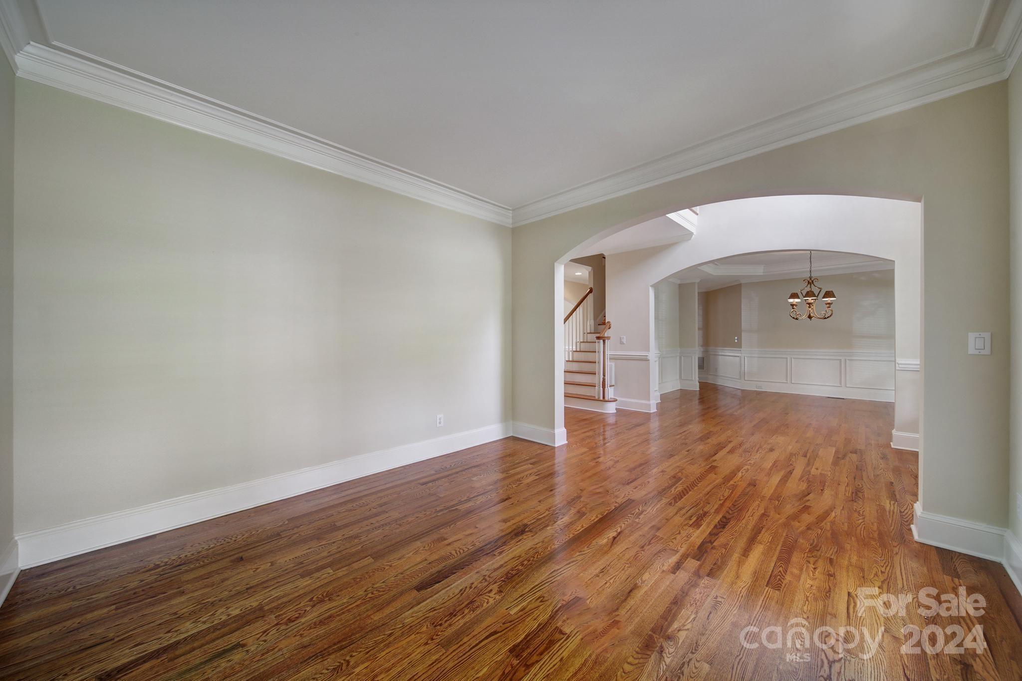 7813 Stonehaven Drive