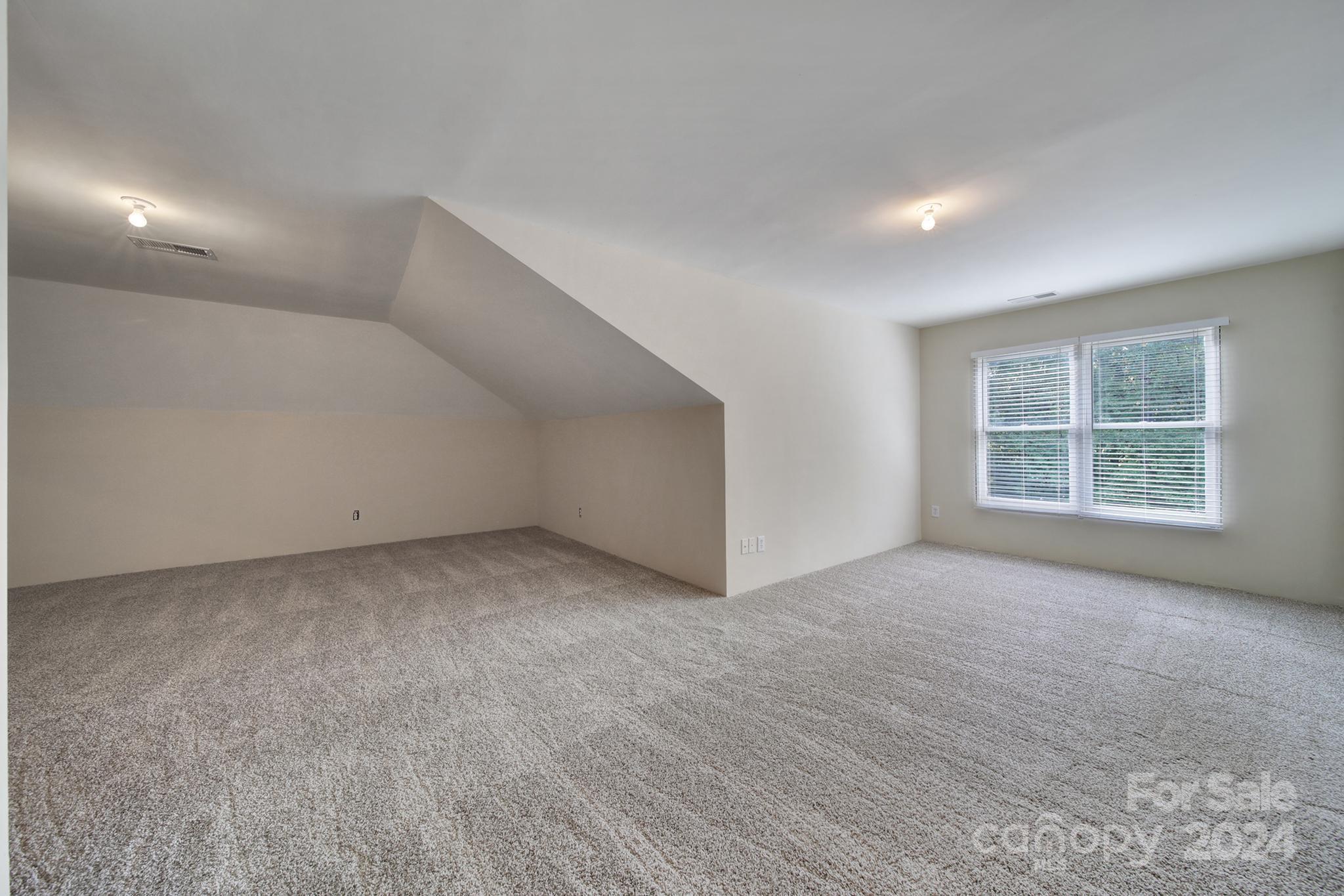 7813 Stonehaven Drive