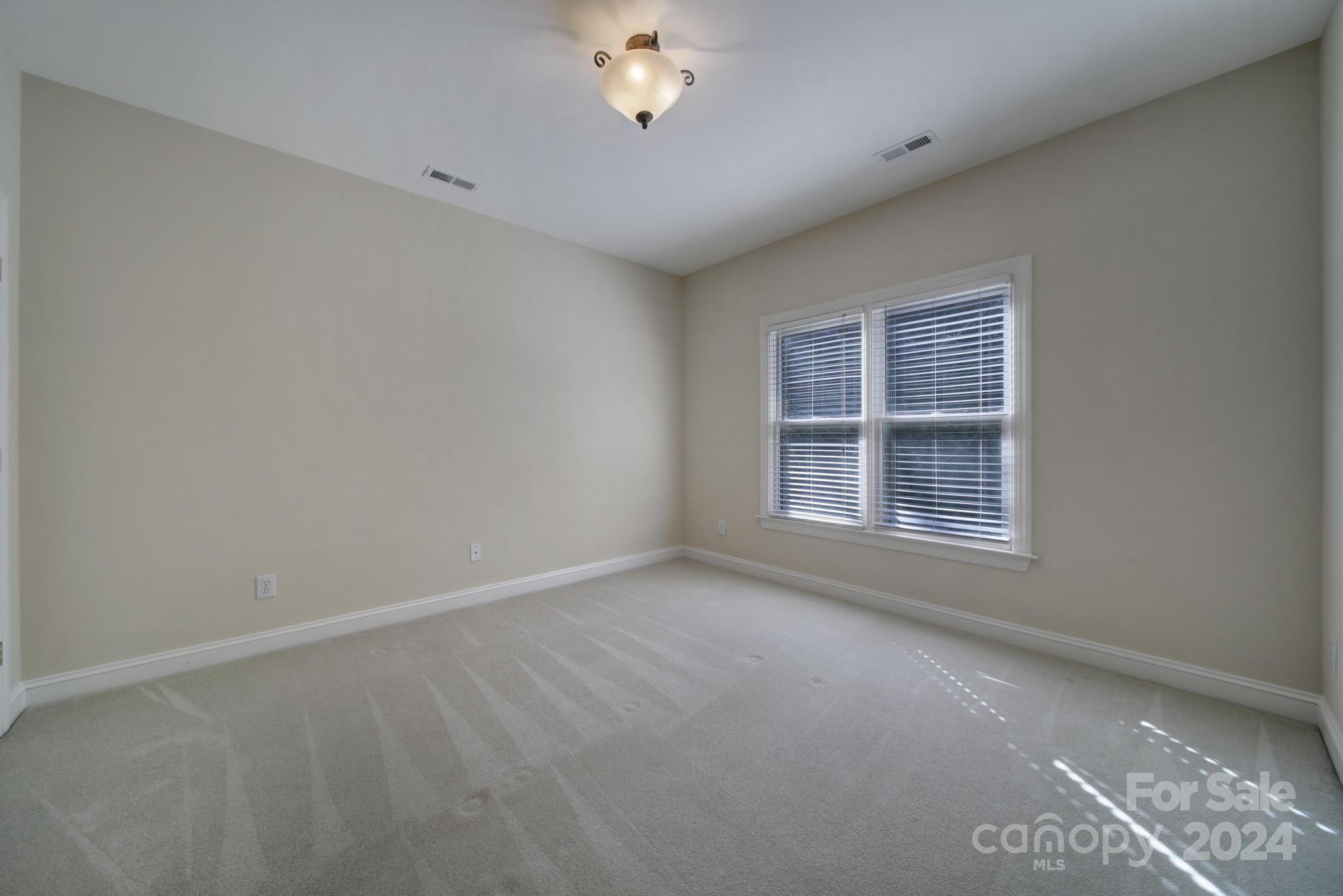 7813 Stonehaven Drive