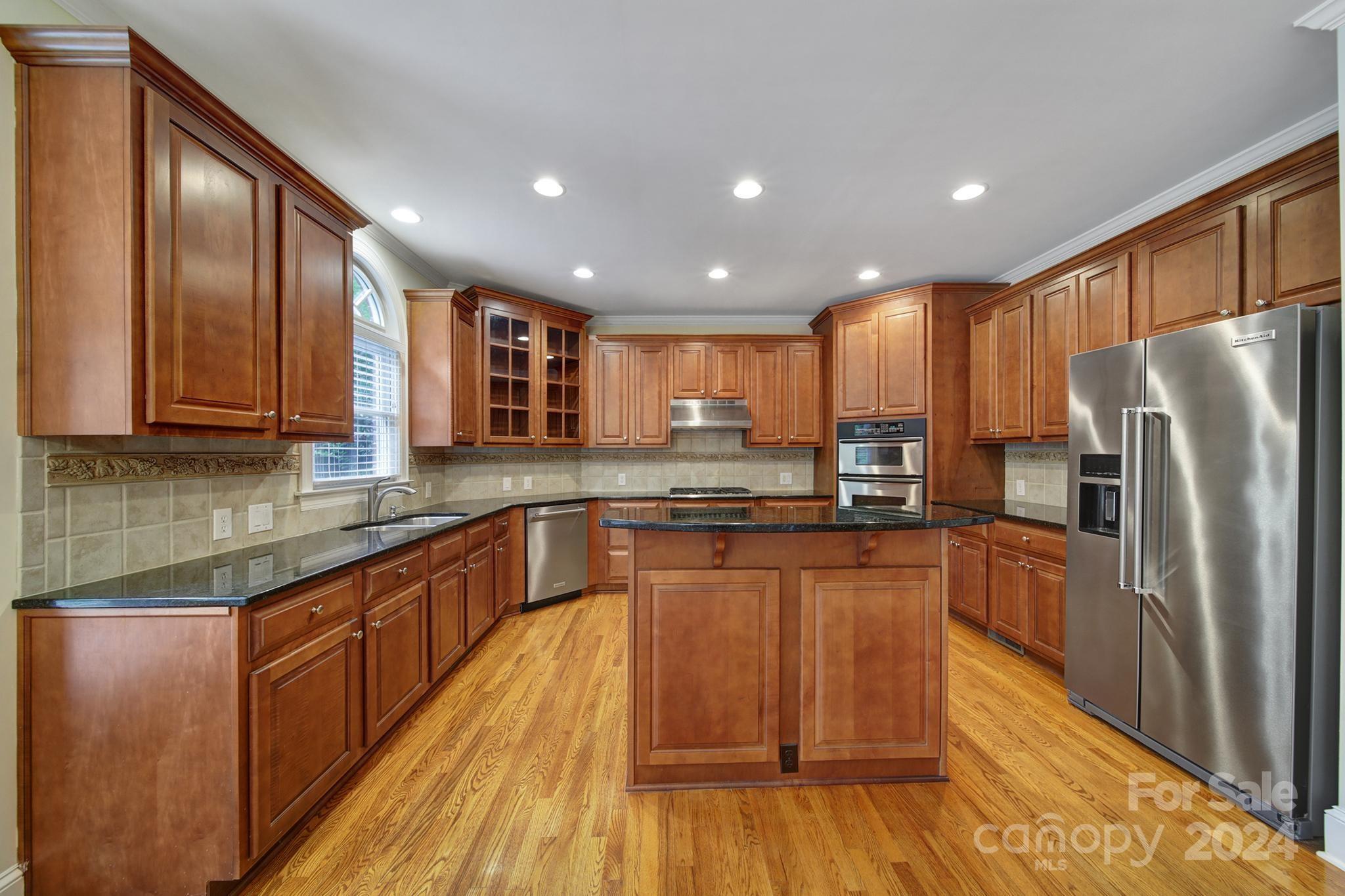 7813 Stonehaven Drive