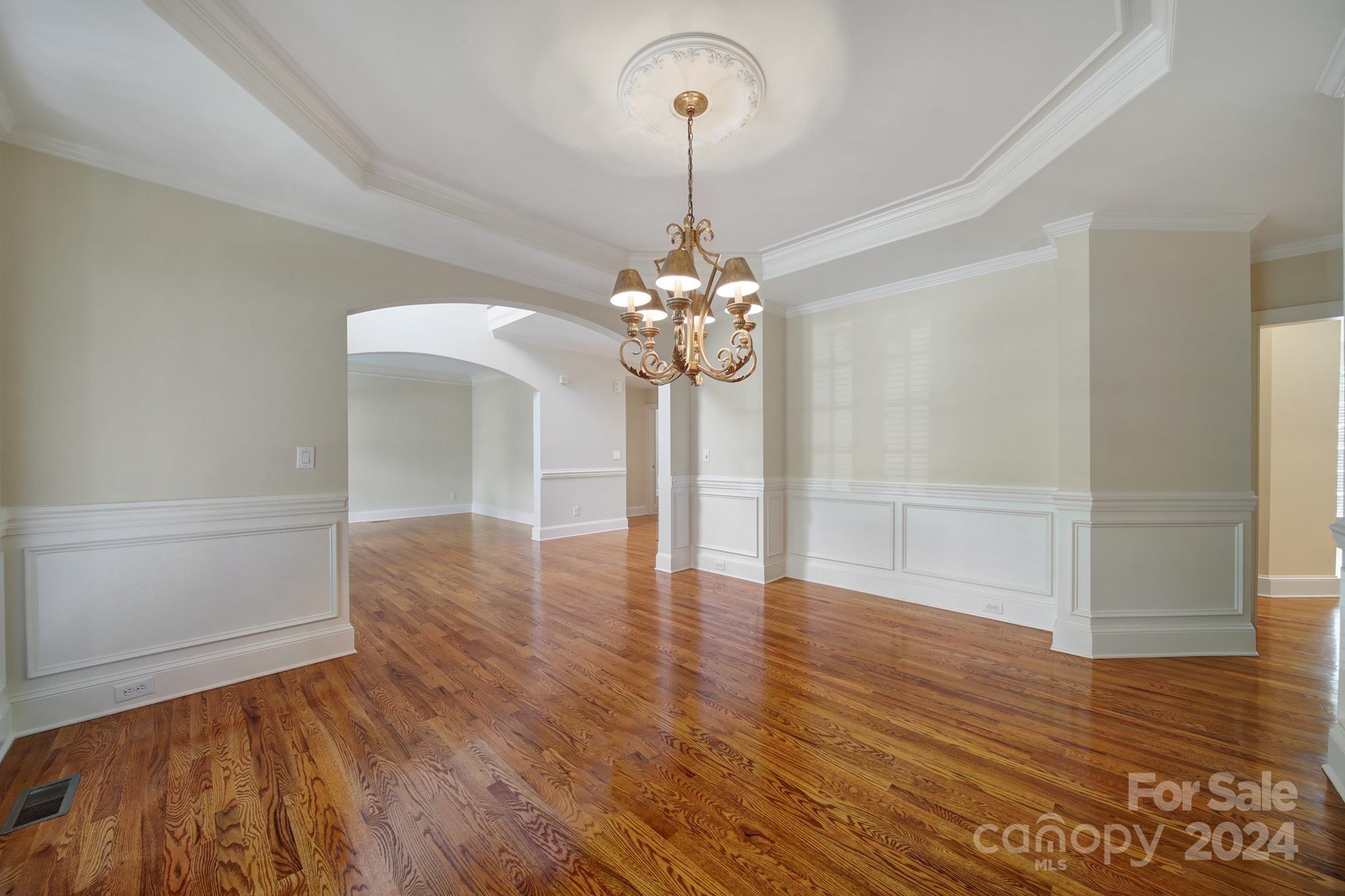 7813 Stonehaven Drive