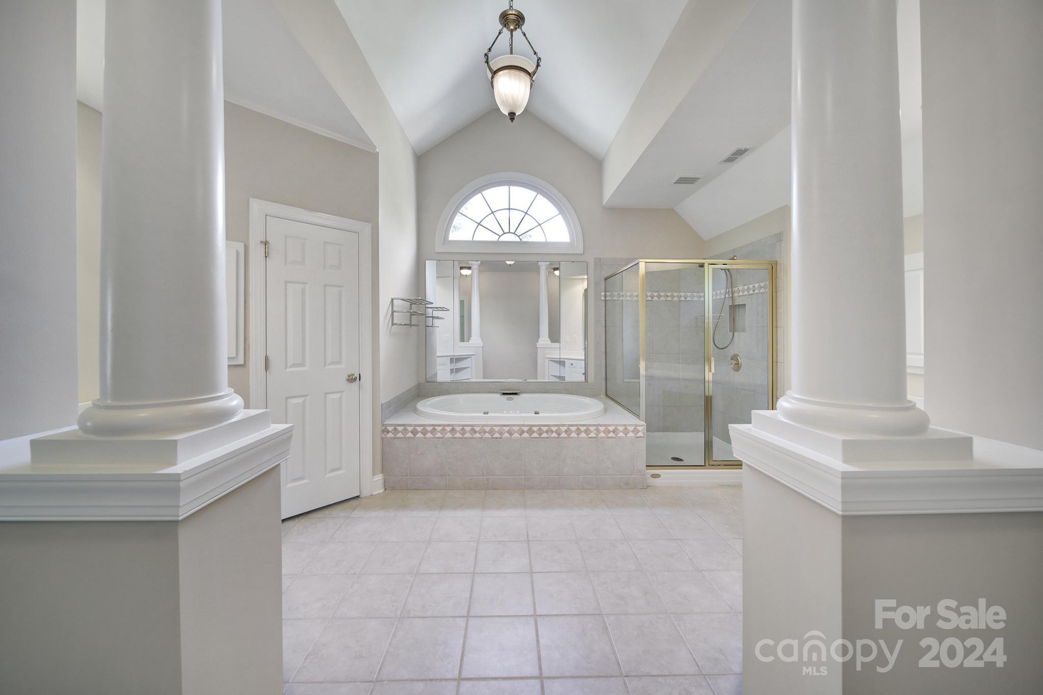 7813 Stonehaven Drive