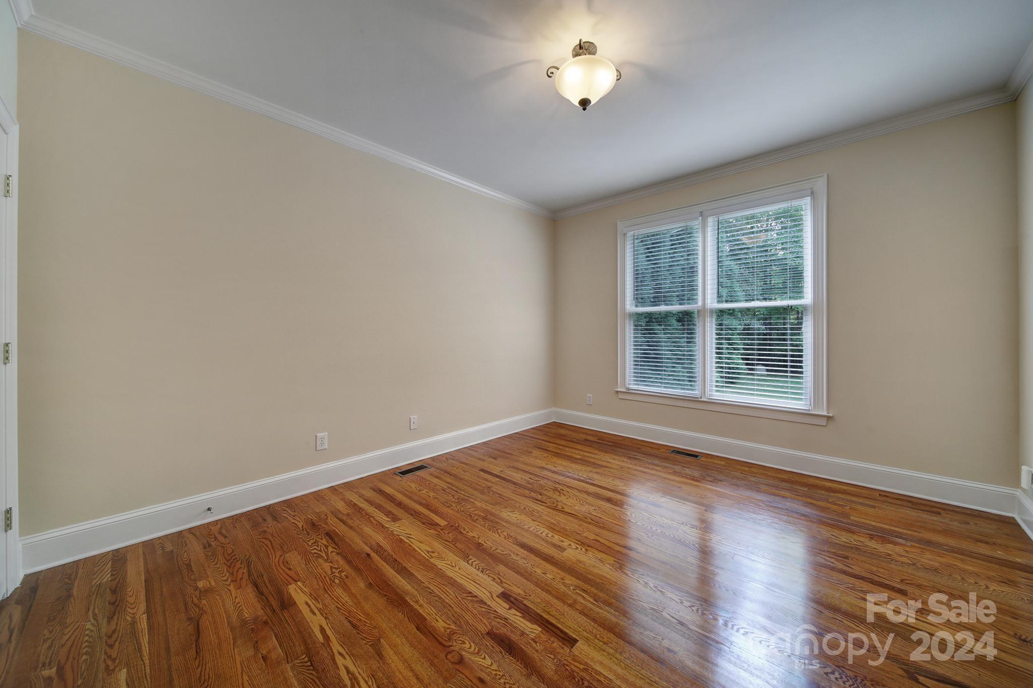 7813 Stonehaven Drive