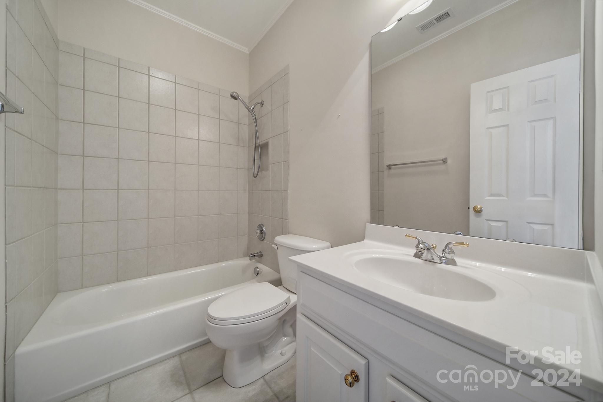 7813 Stonehaven Drive