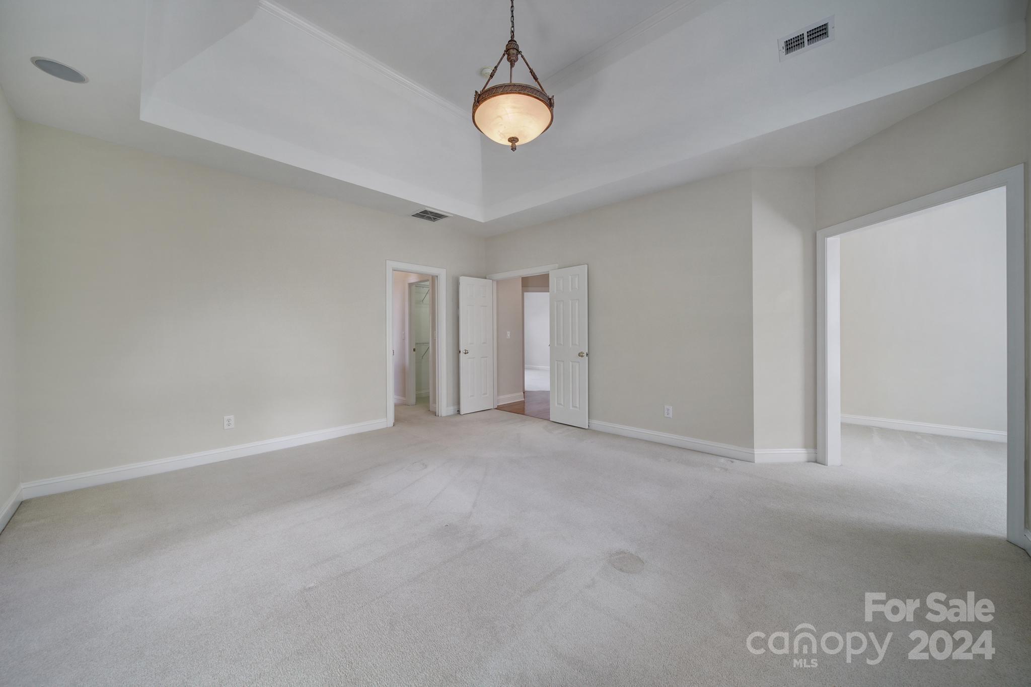 7813 Stonehaven Drive