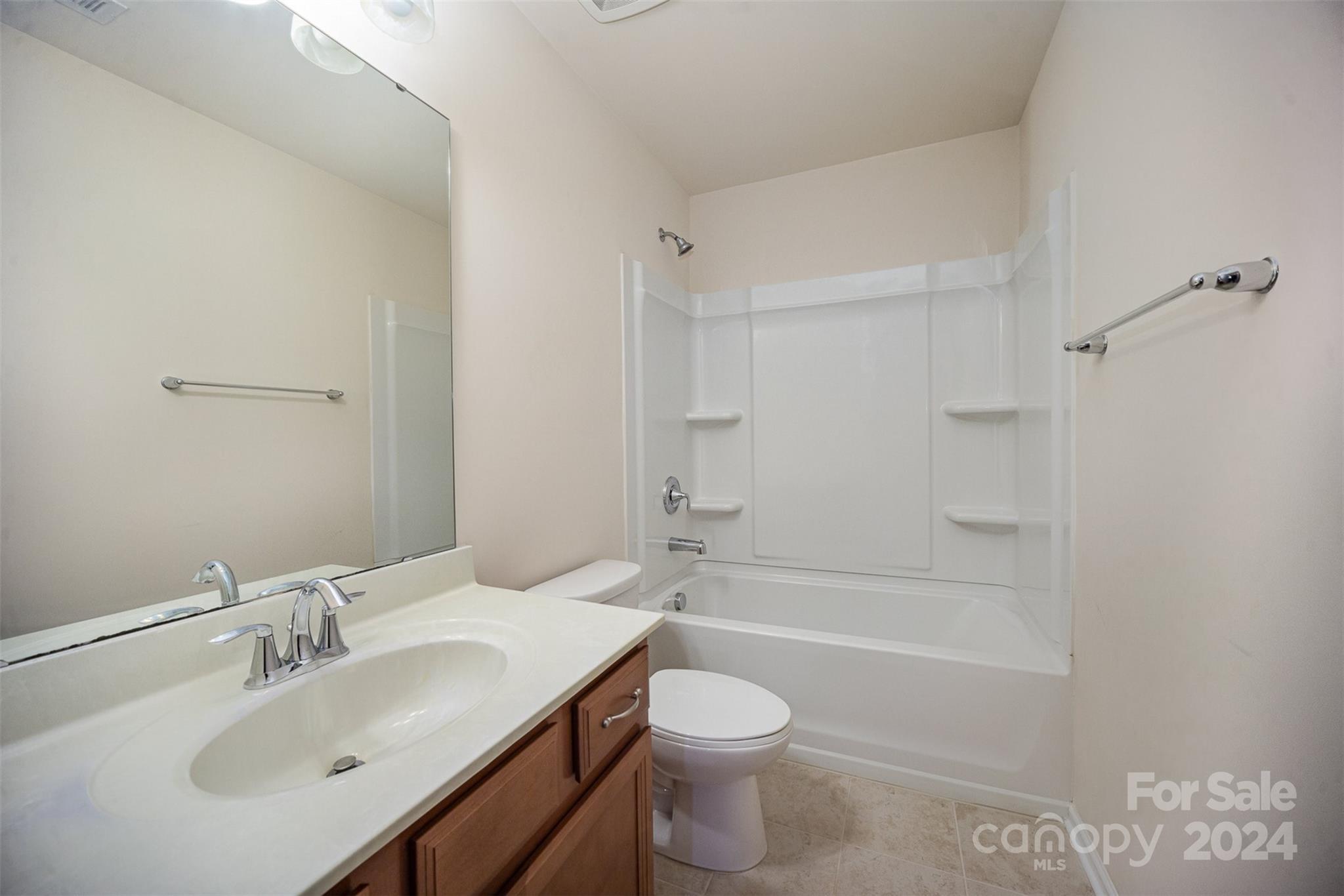 2716 Sawbridge Lane