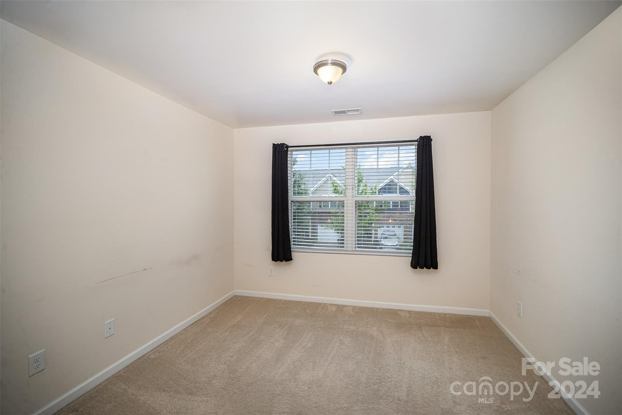 2716 Sawbridge Lane