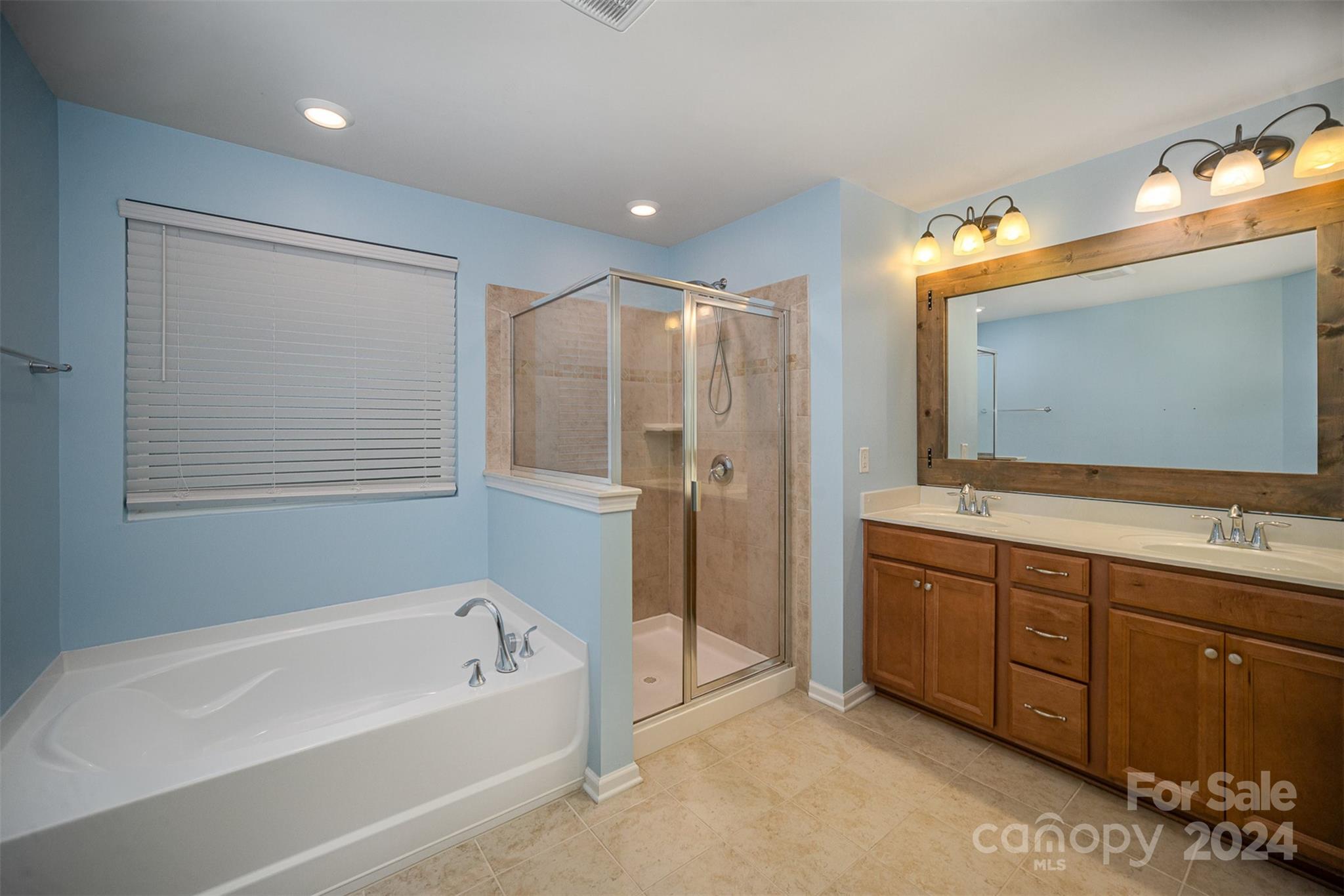 2716 Sawbridge Lane