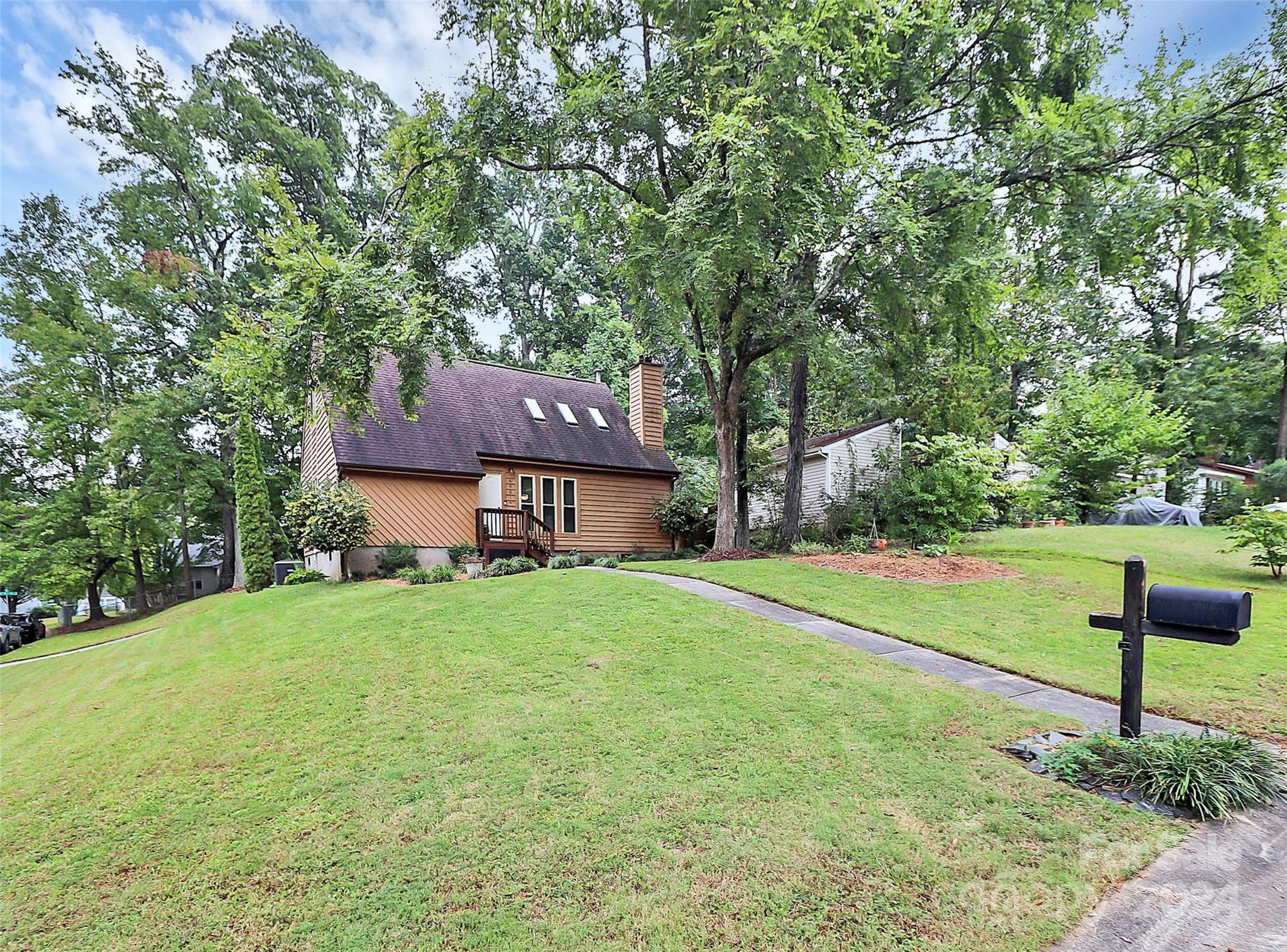 6501 Piney Path Road
