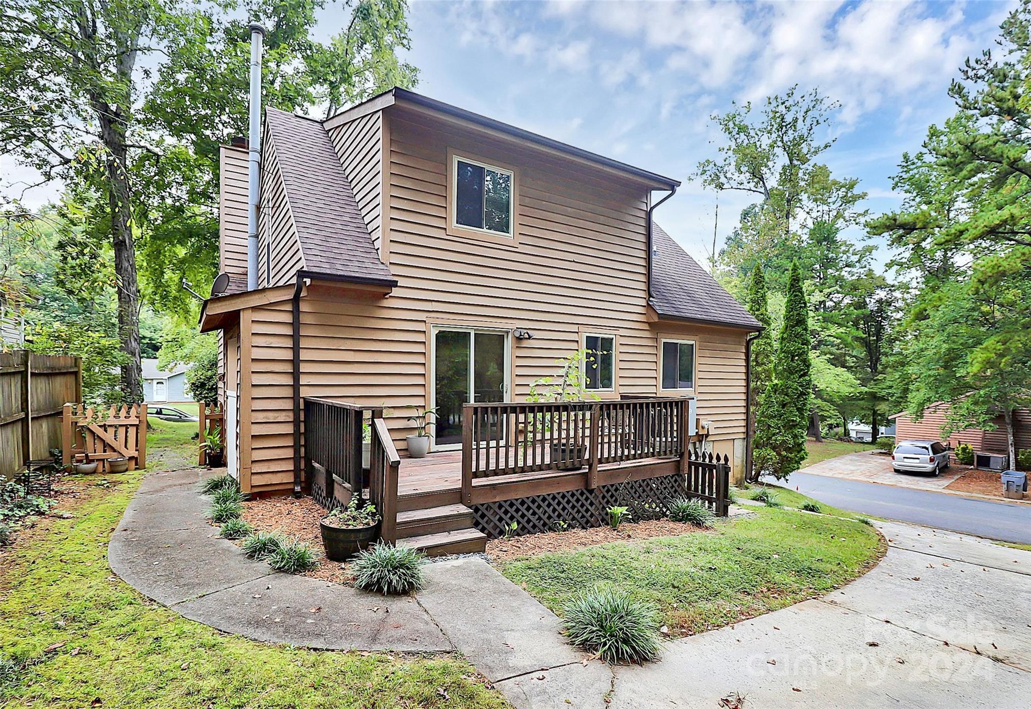 6501 Piney Path Road