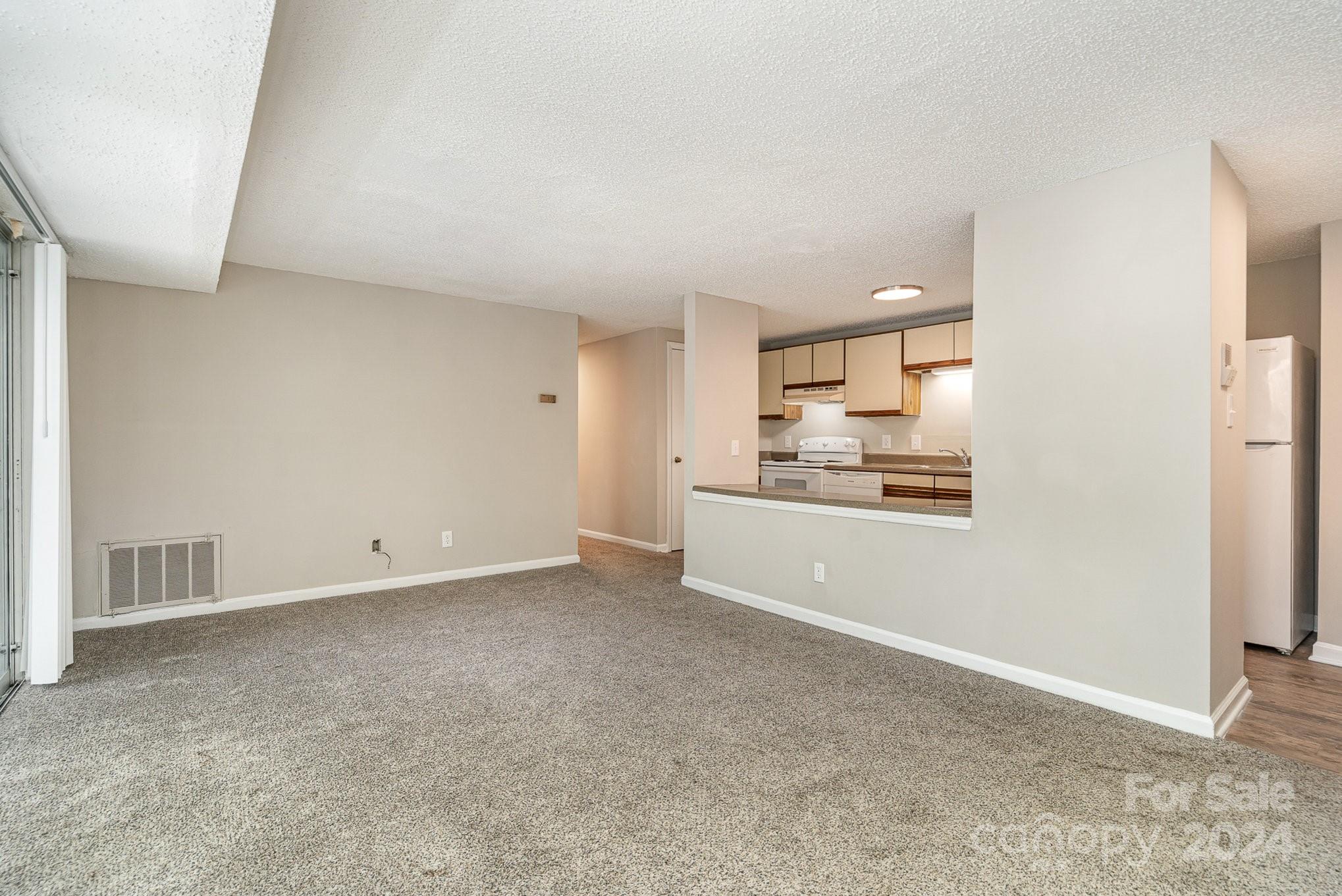 9541 Shannon Green Drive