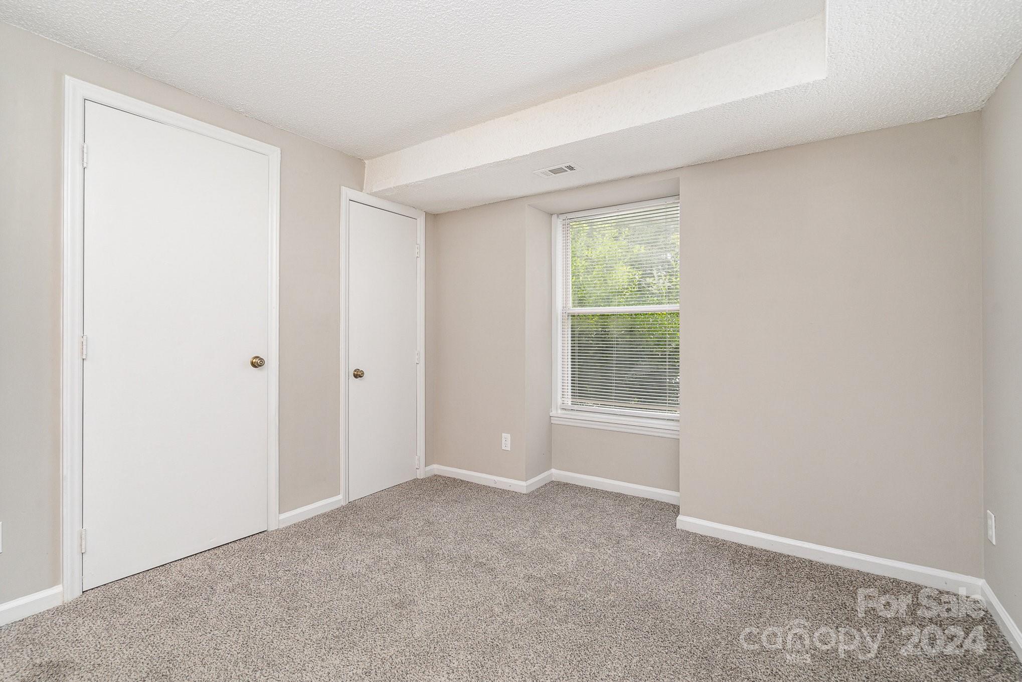 9541 Shannon Green Drive