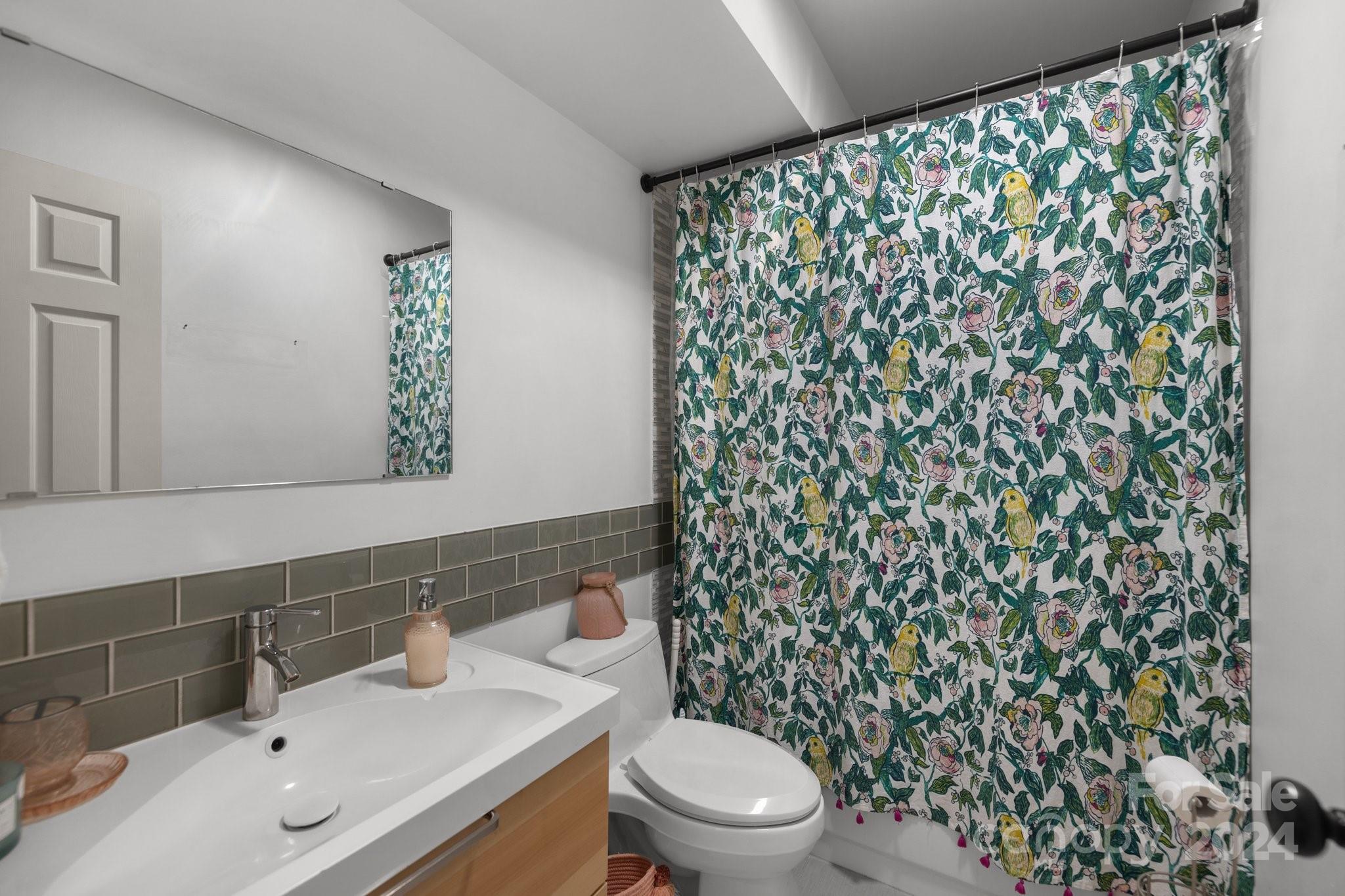 3236 Rheinwood Court
