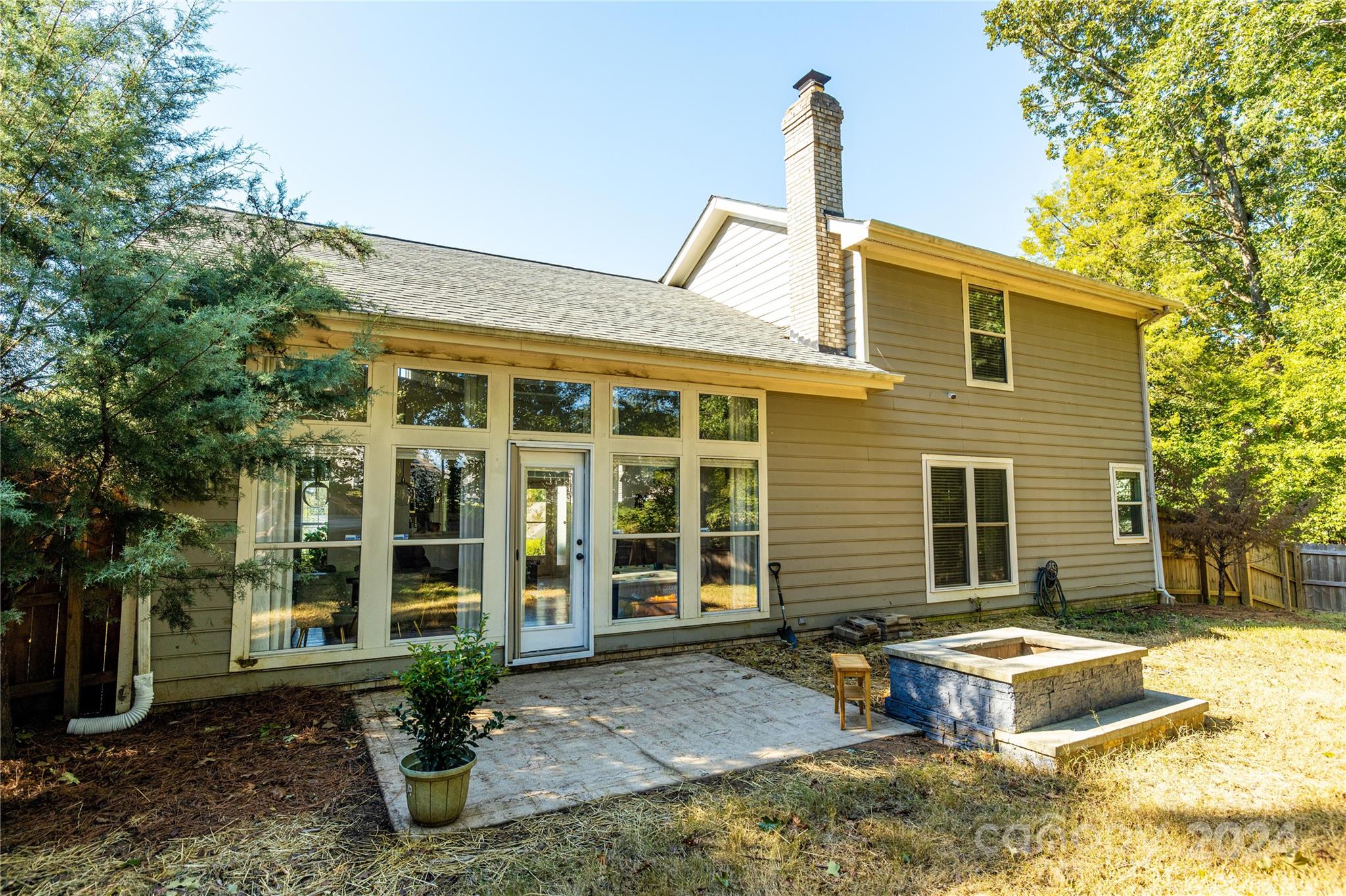 3236 Rheinwood Court