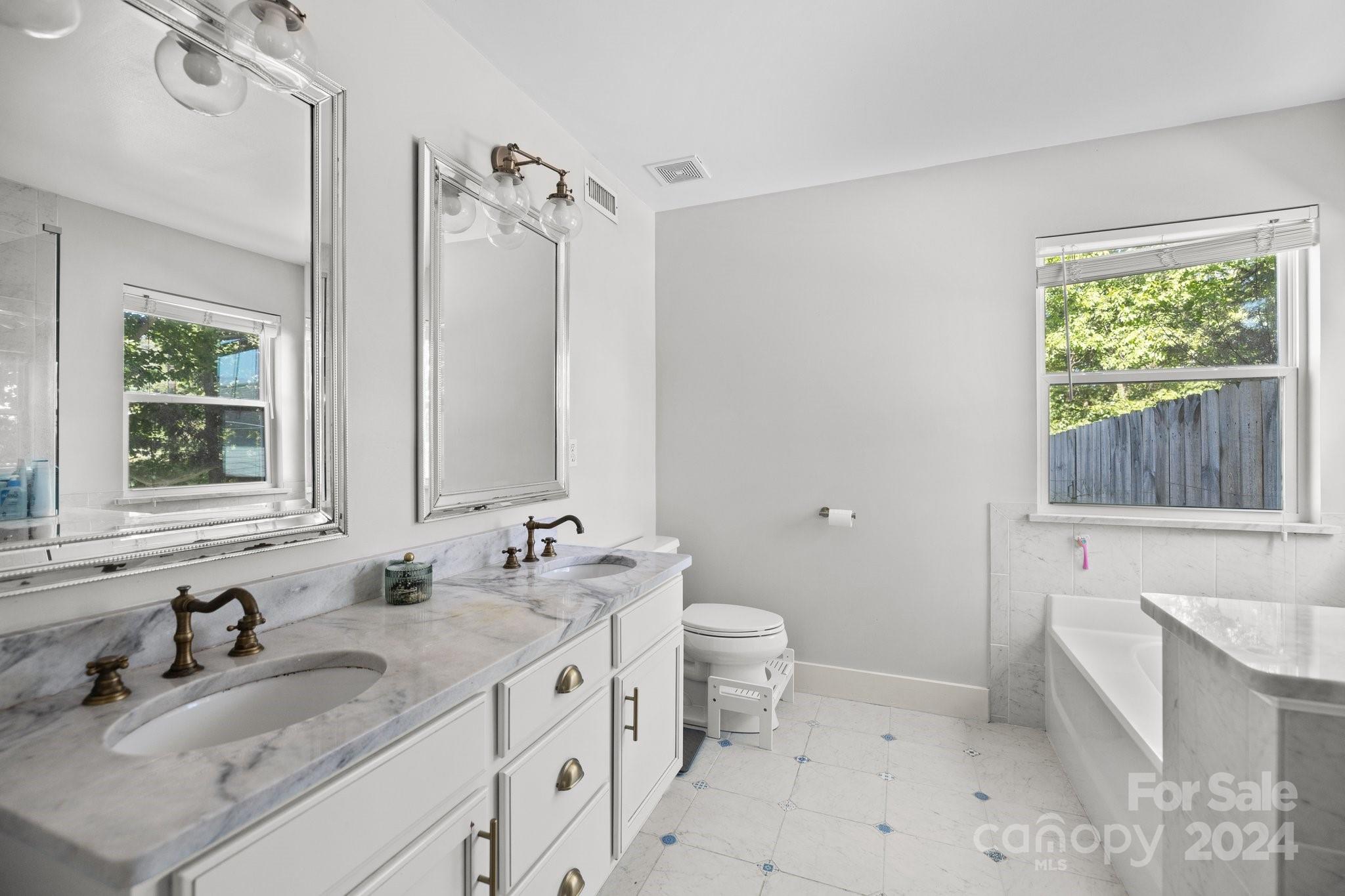 3236 Rheinwood Court