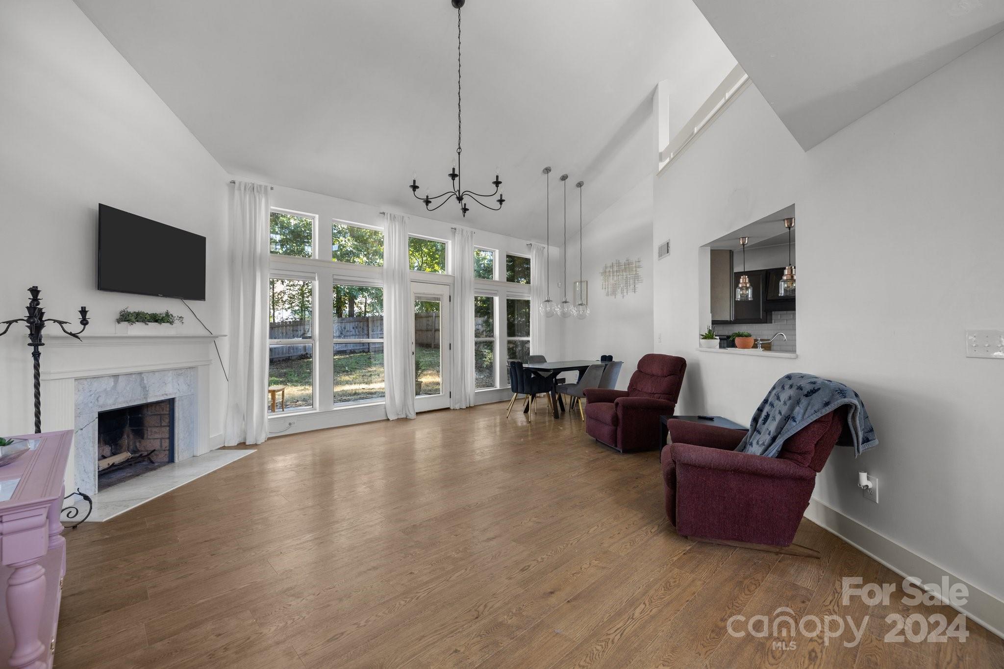3236 Rheinwood Court