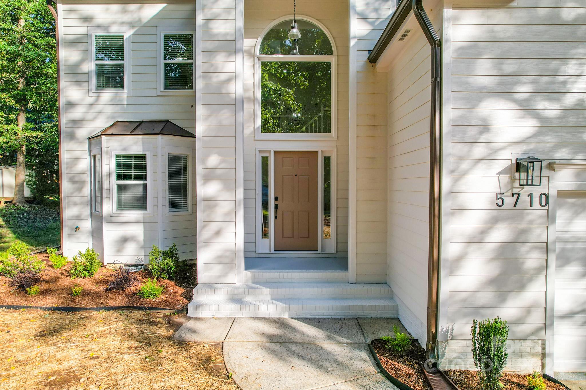 5710 Stream Ridge Drive