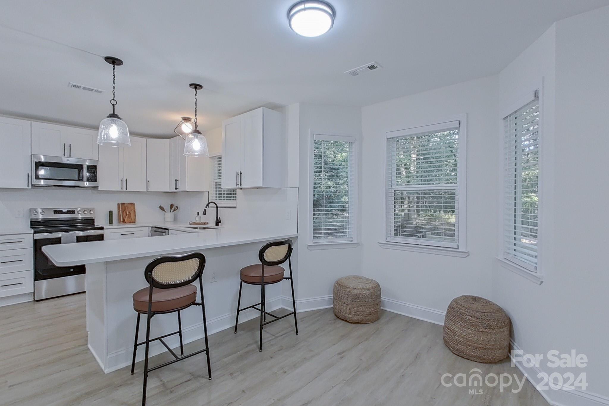 5710 Stream Ridge Drive