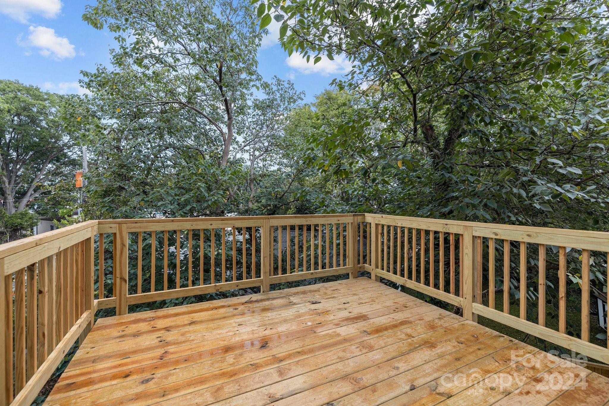 1606 B Julia Maulden Place