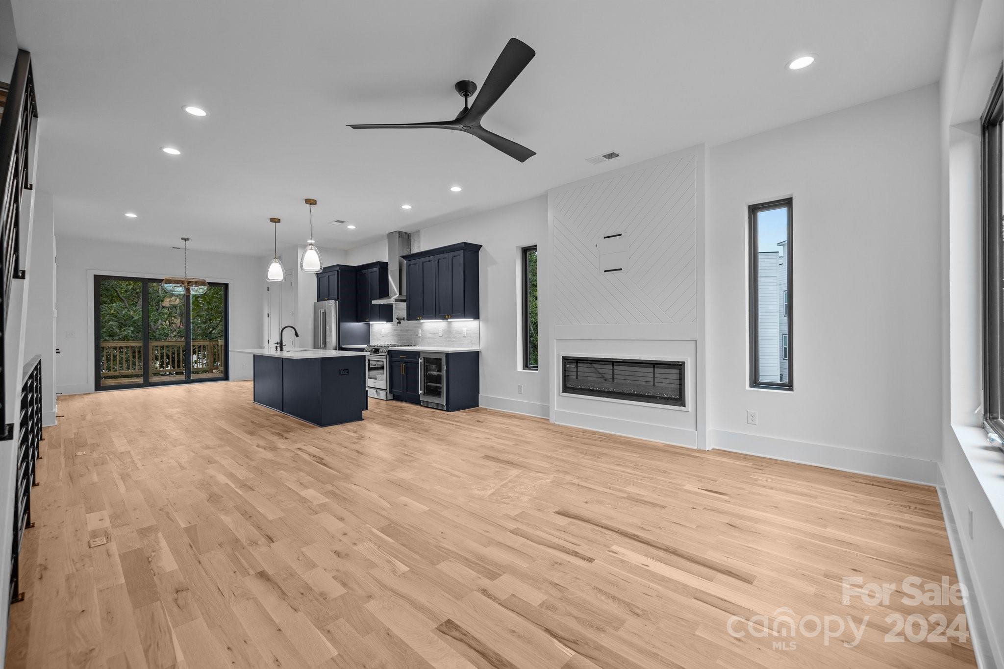 1606 B Julia Maulden Place