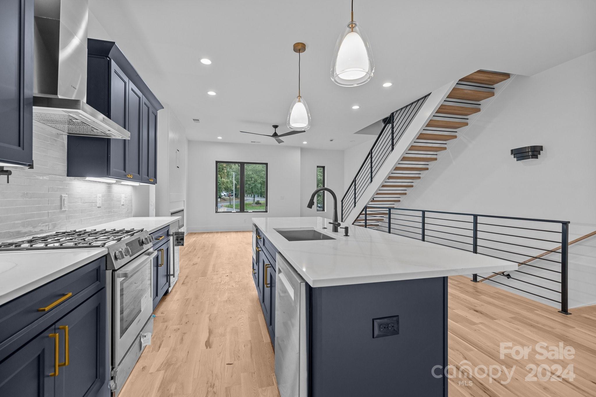 1606 B Julia Maulden Place