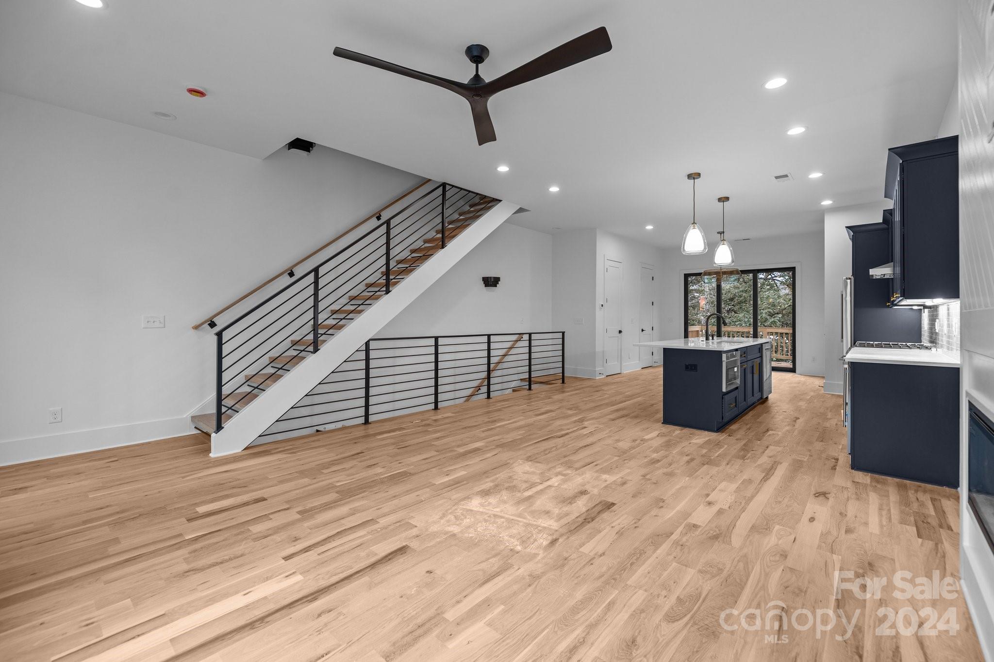 1606 B Julia Maulden Place