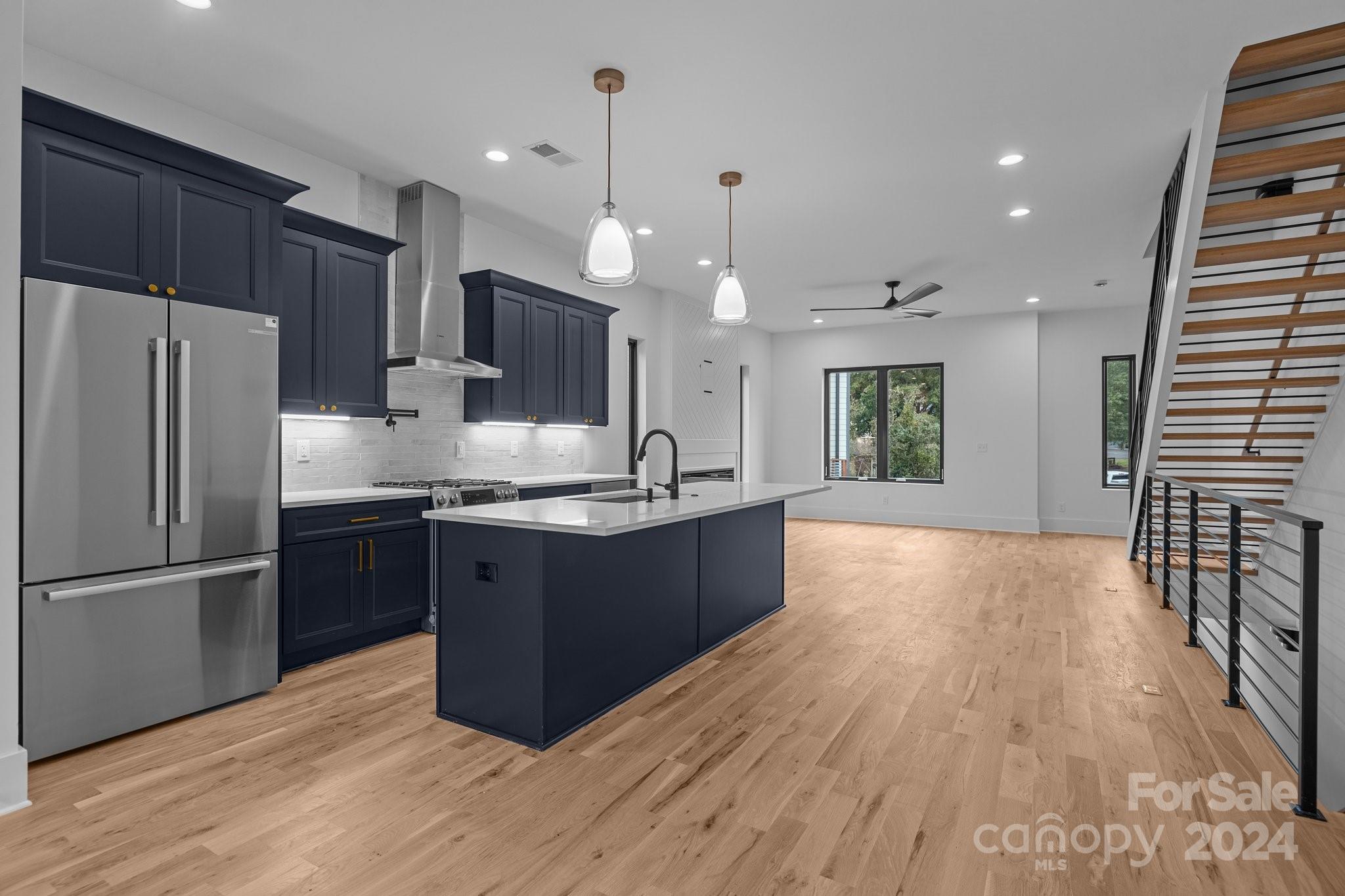 1606 B Julia Maulden Place