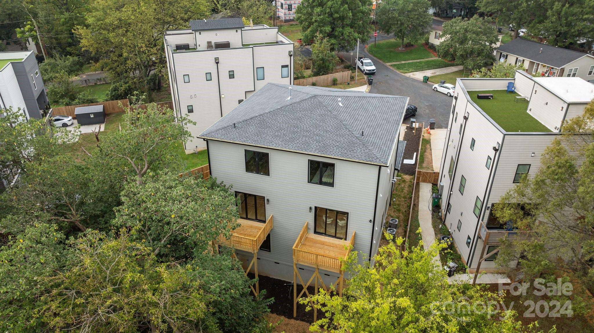 1606 B Julia Maulden Place