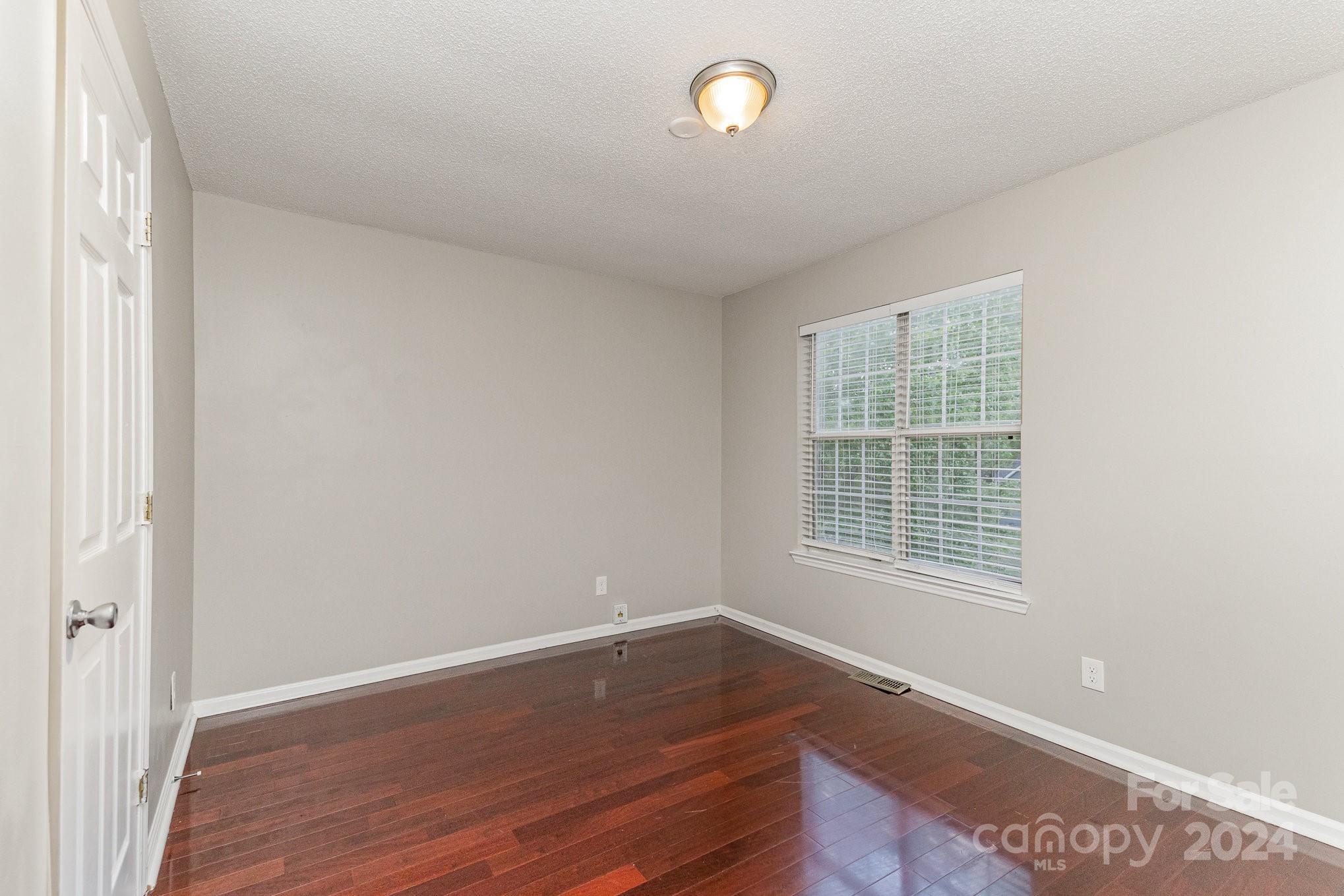 7014 Hunters Glen Drive