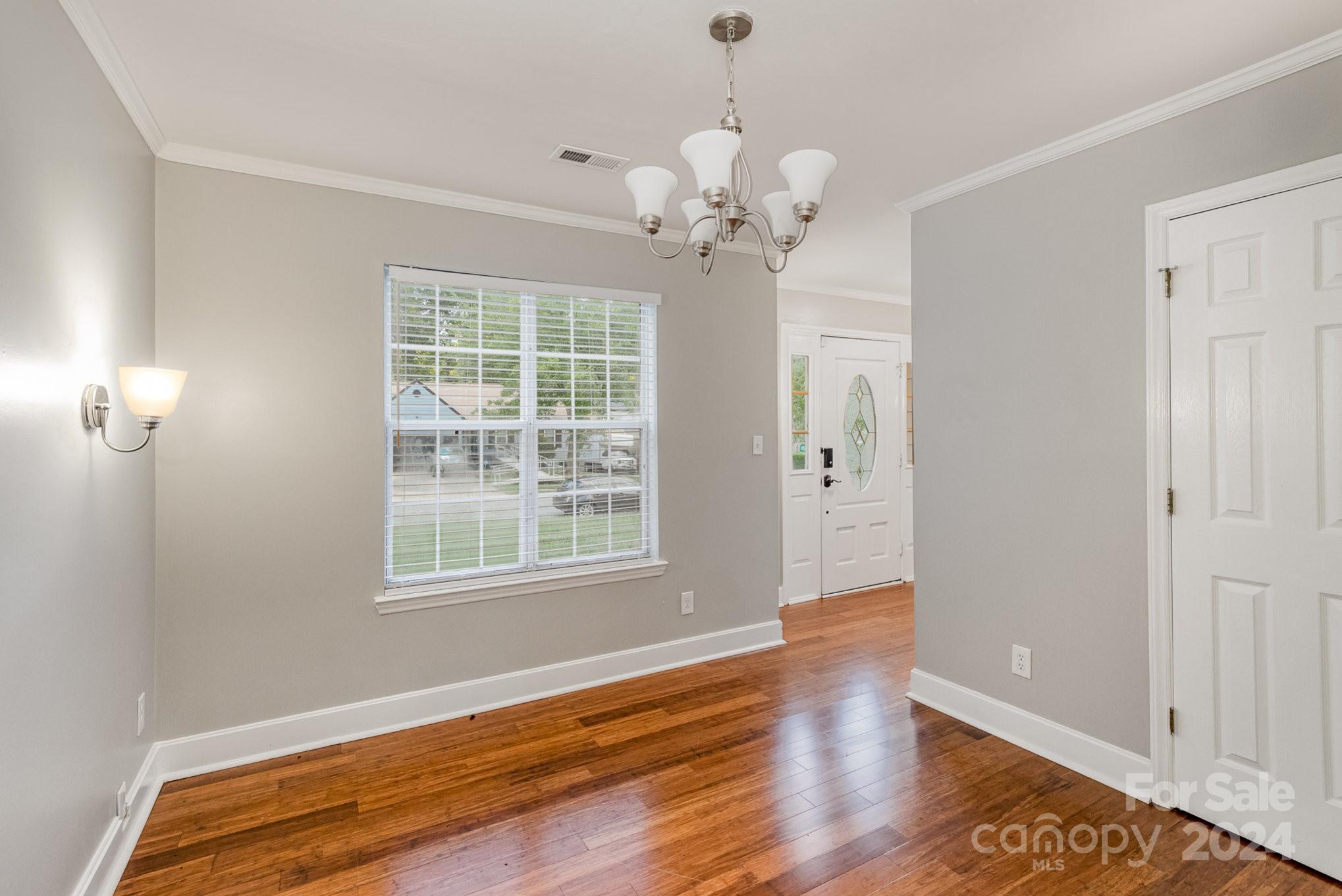 7014 Hunters Glen Drive