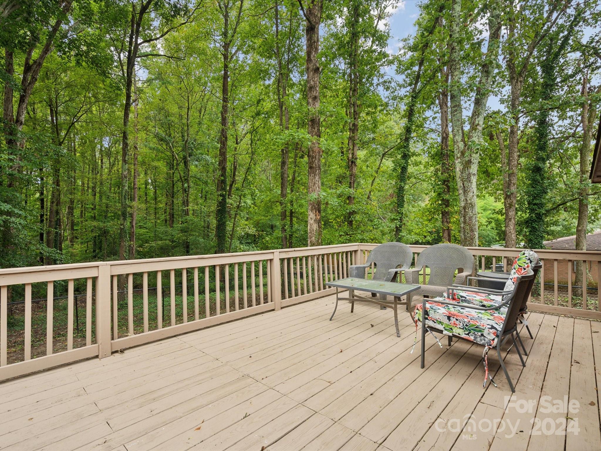 5321 Pinebrook Drive