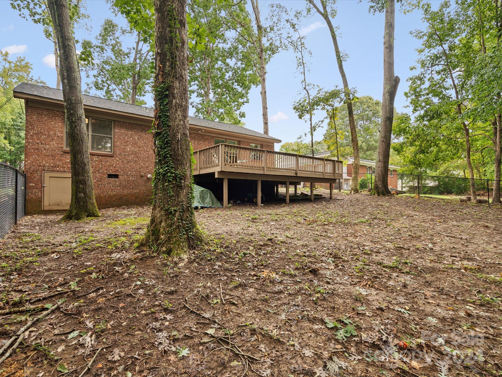 5321 Pinebrook Drive